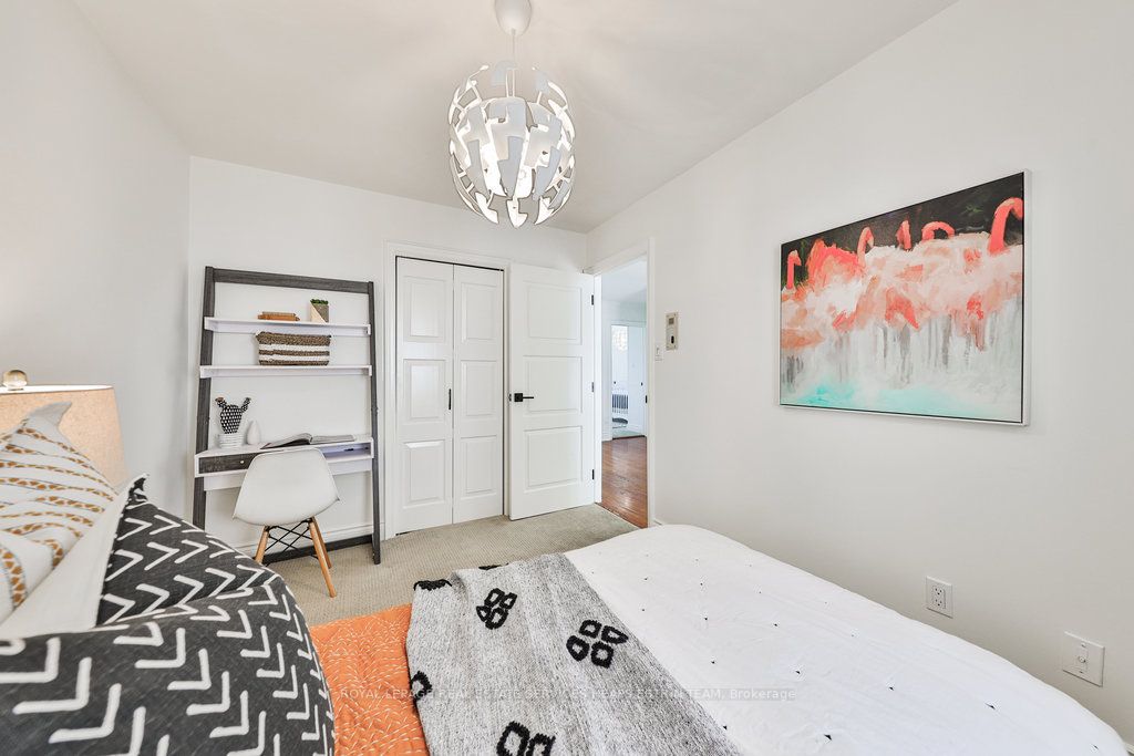 23 Leacrest Rd