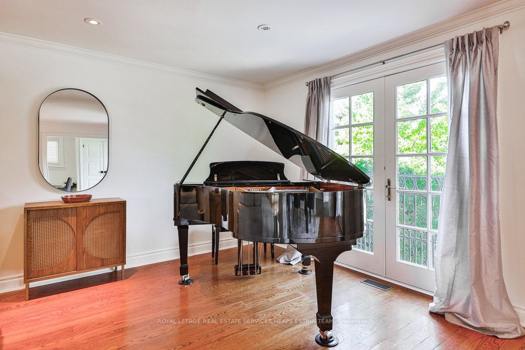 23 Leacrest Rd
