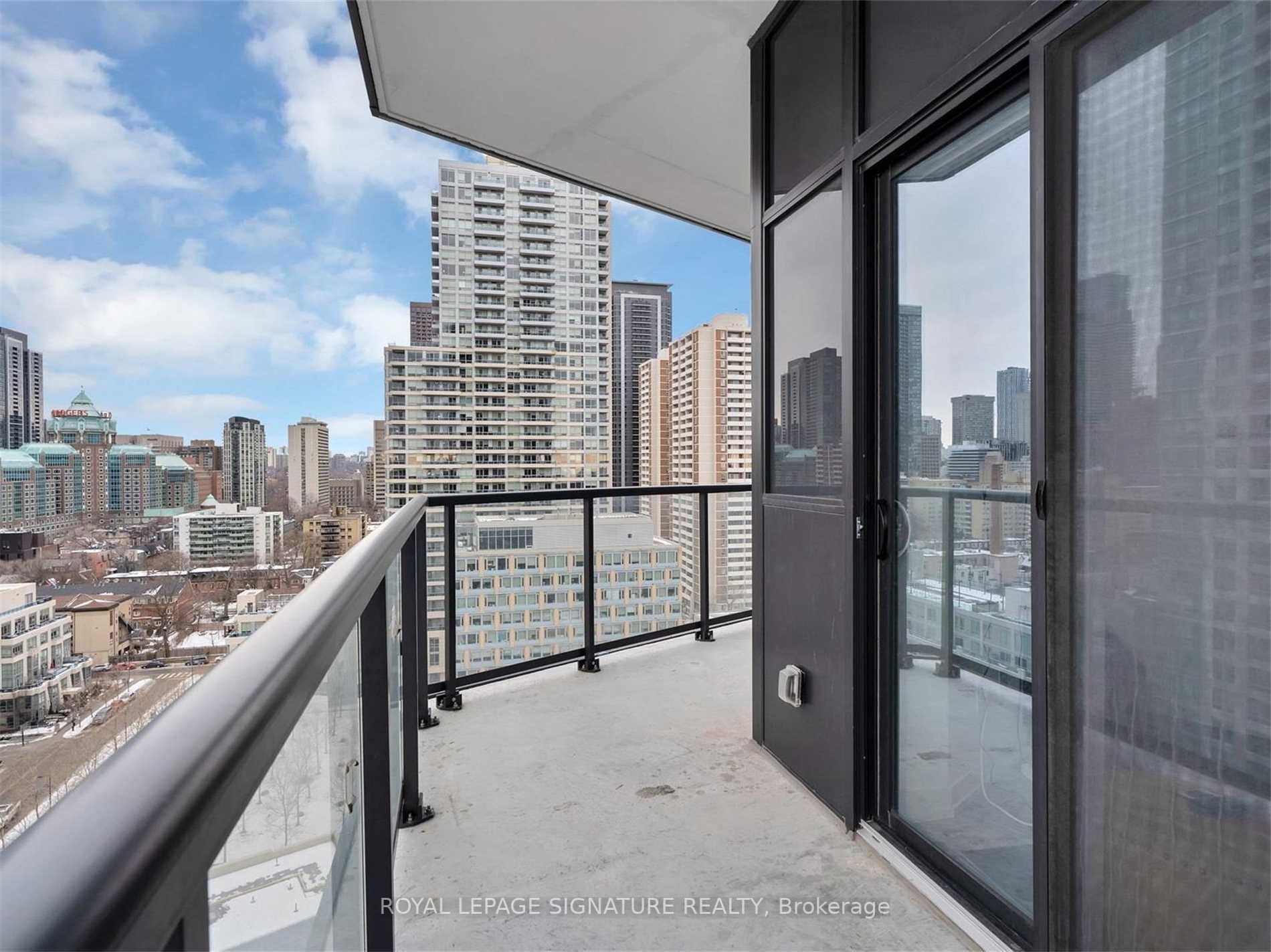 159 Wellesley St E, #1509