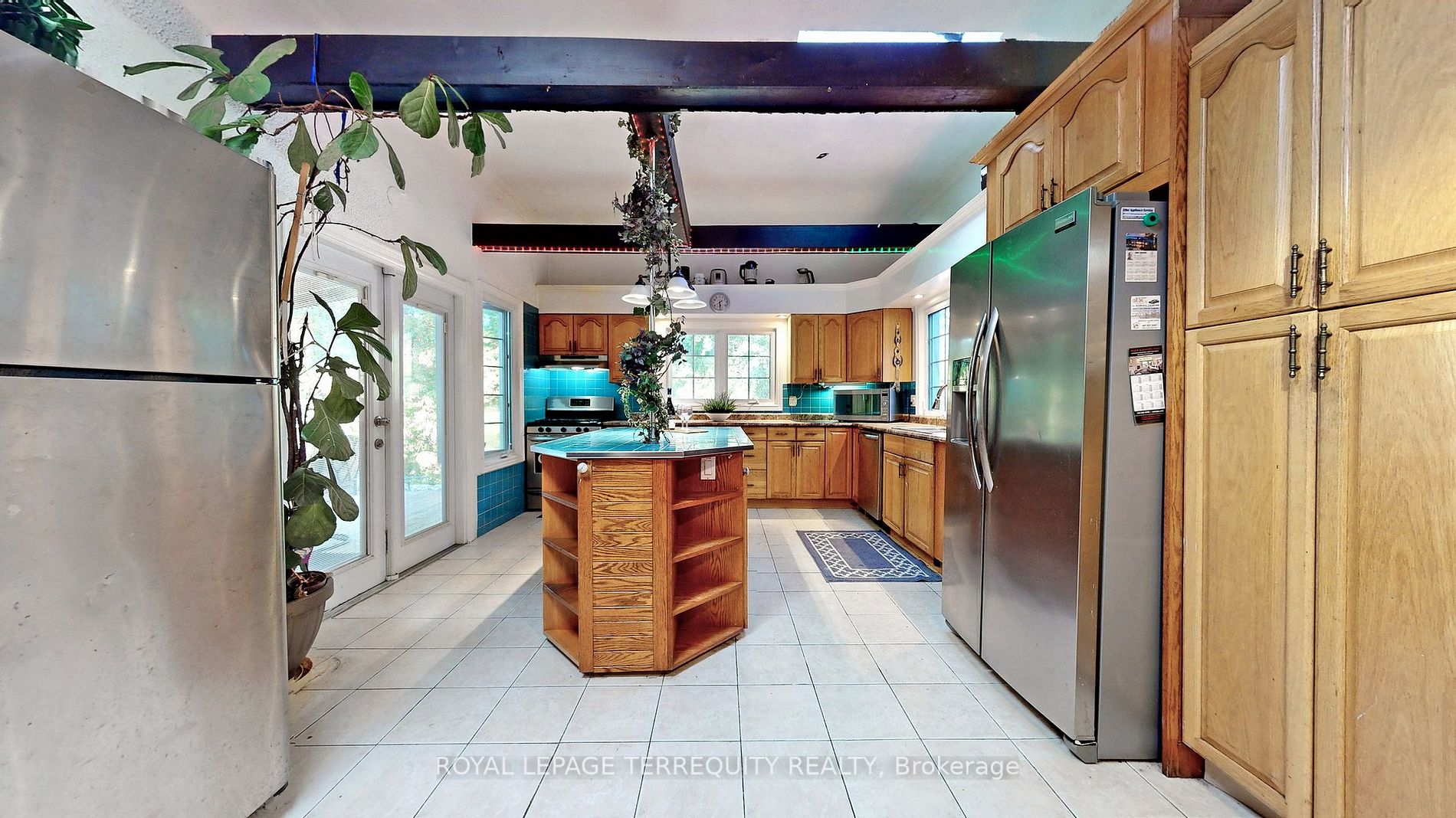 98 Cottonwood Drive