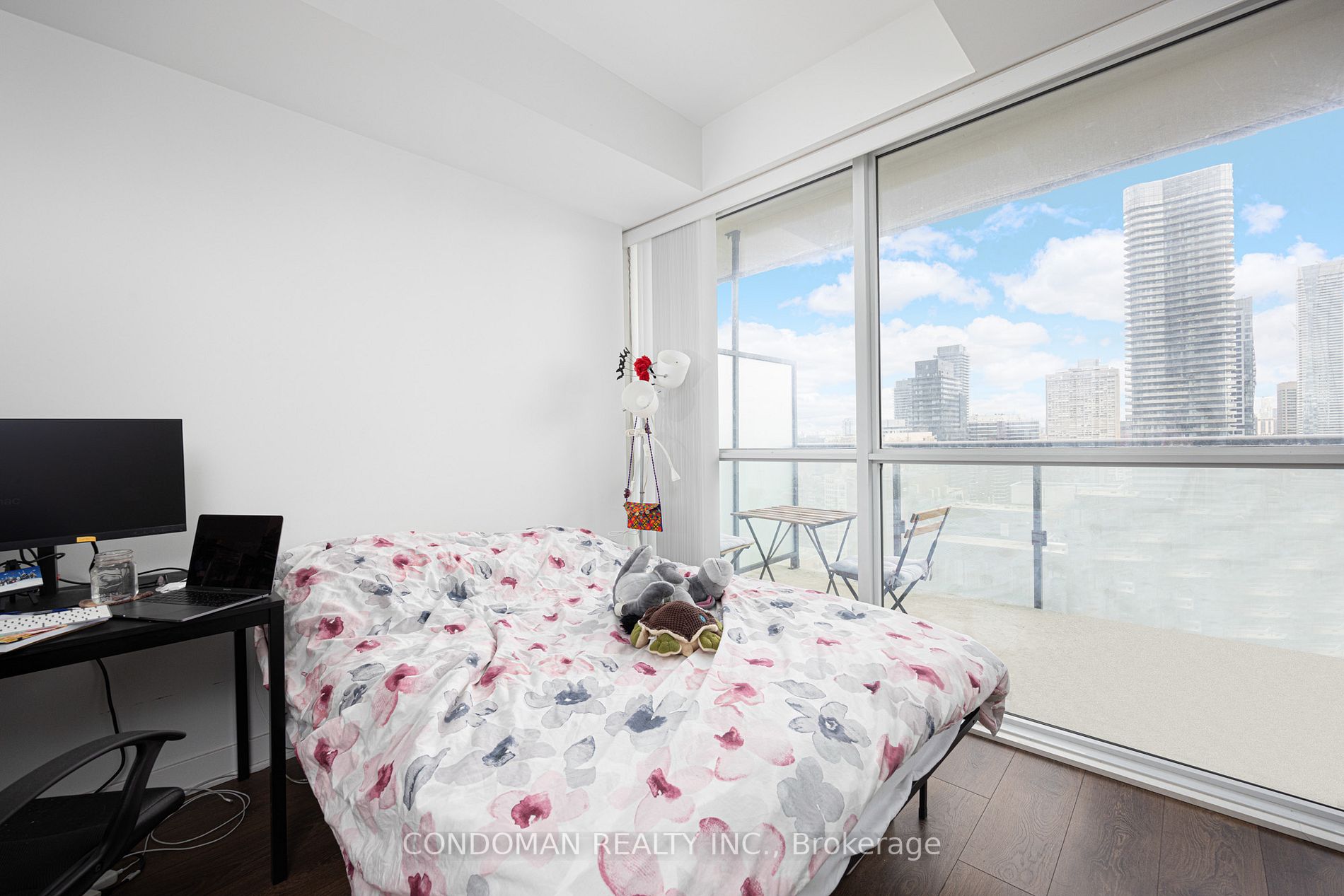 15 Grenville St, #3307