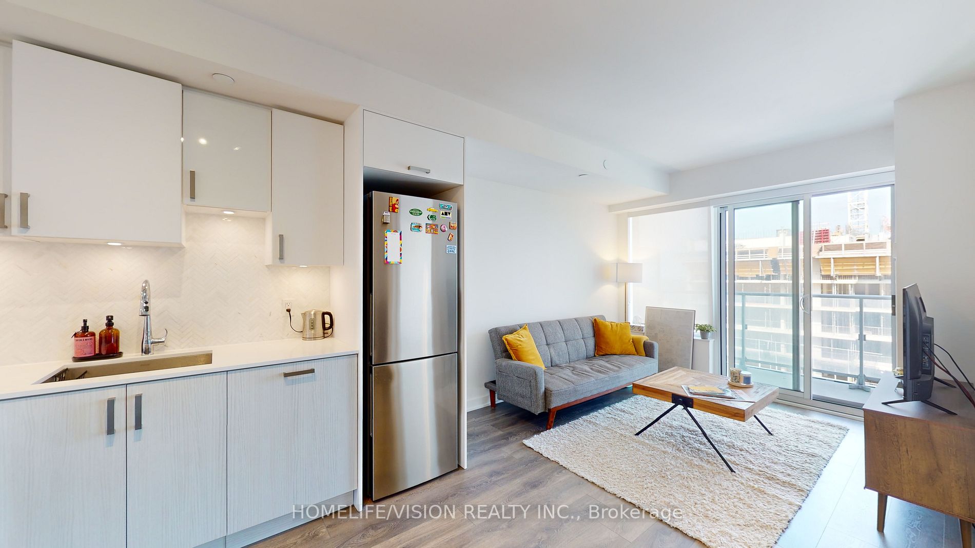 99 Broadway Avenue, #3411