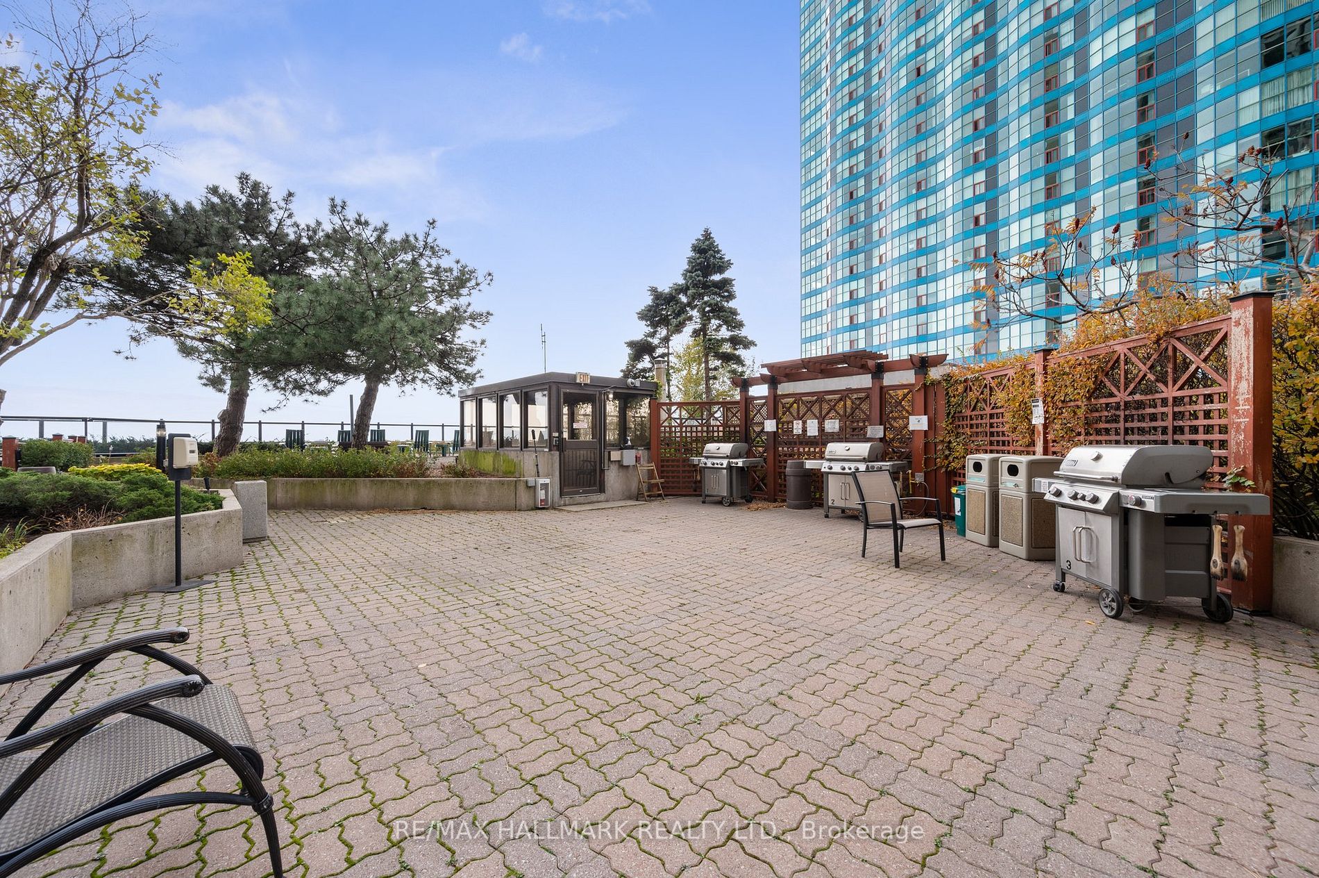 55 Harbour Sq, #2218