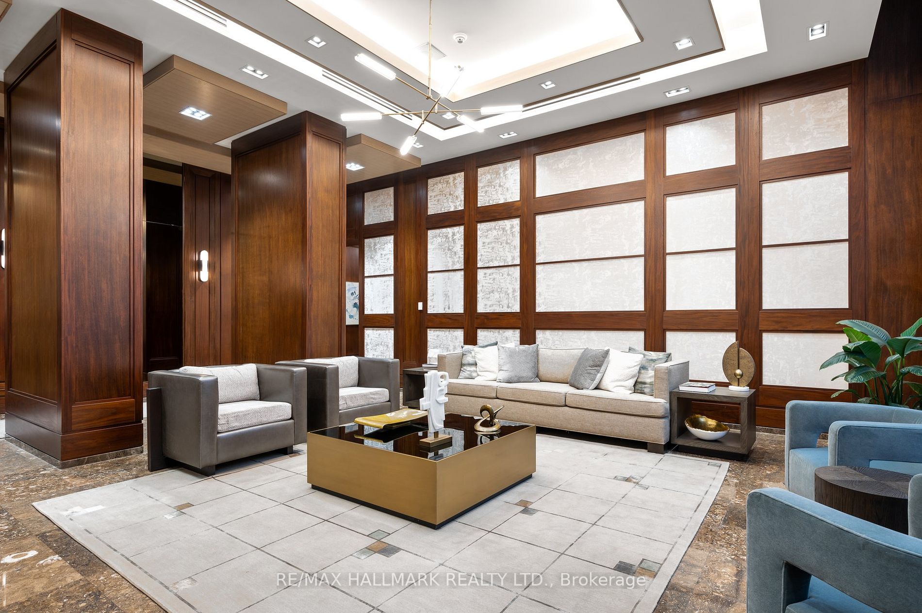 55 Harbour Sq, #2218