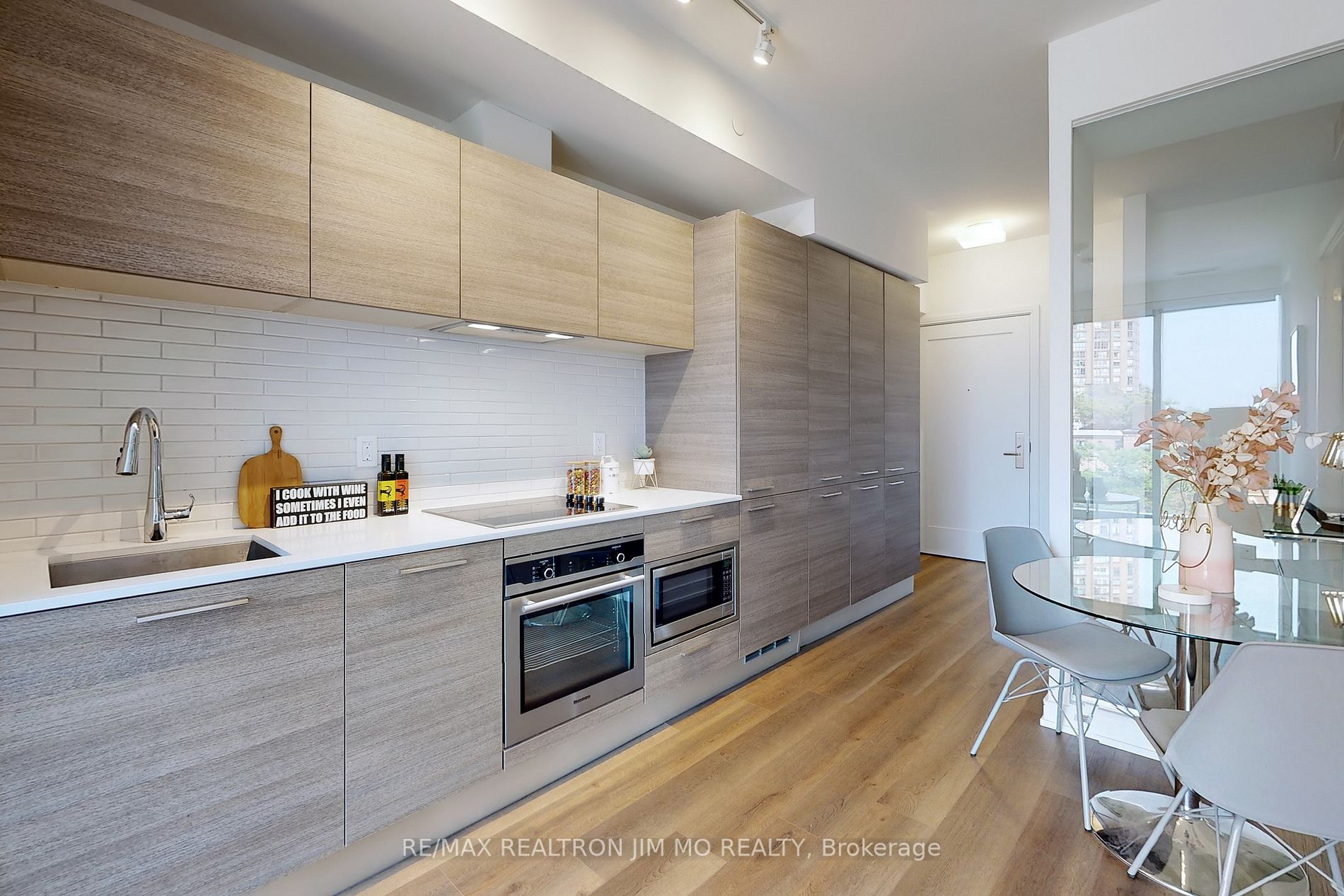 3 Gloucester St, #509