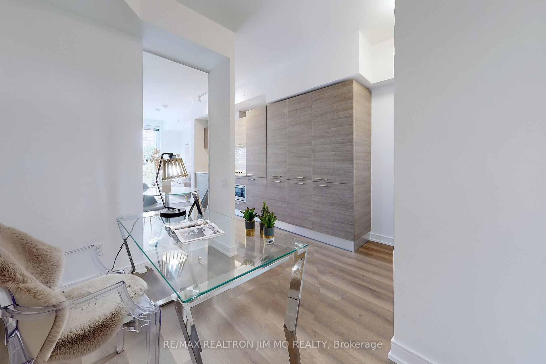 3 Gloucester St, #509