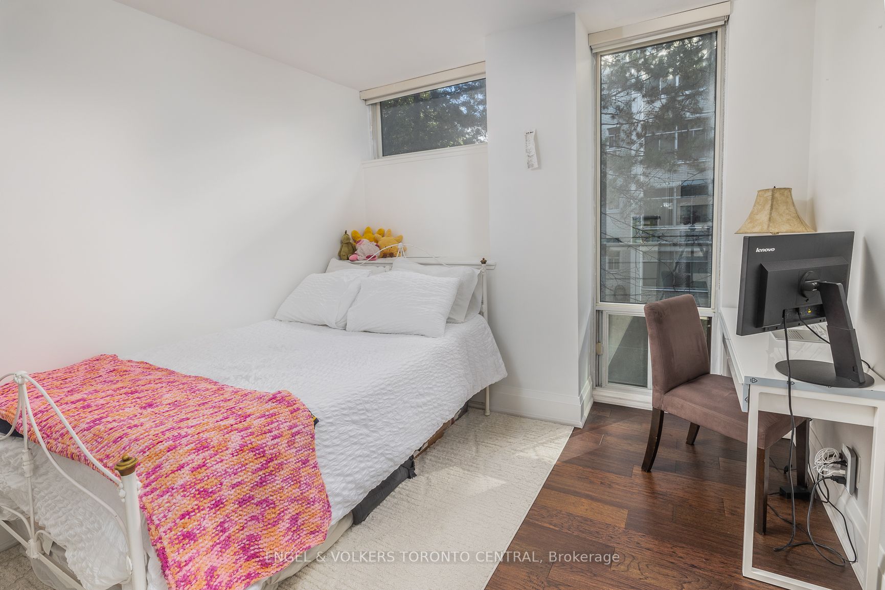 60 Montclair Ave, #207