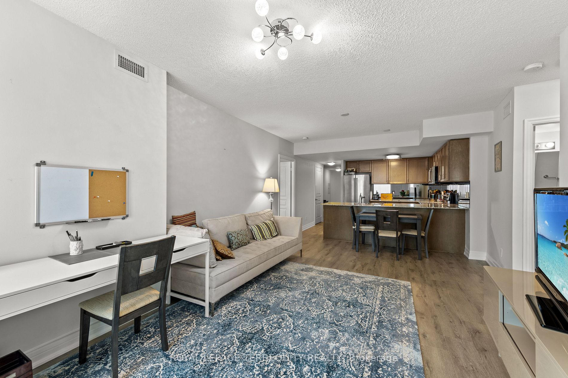 8 Scollard St, #1410