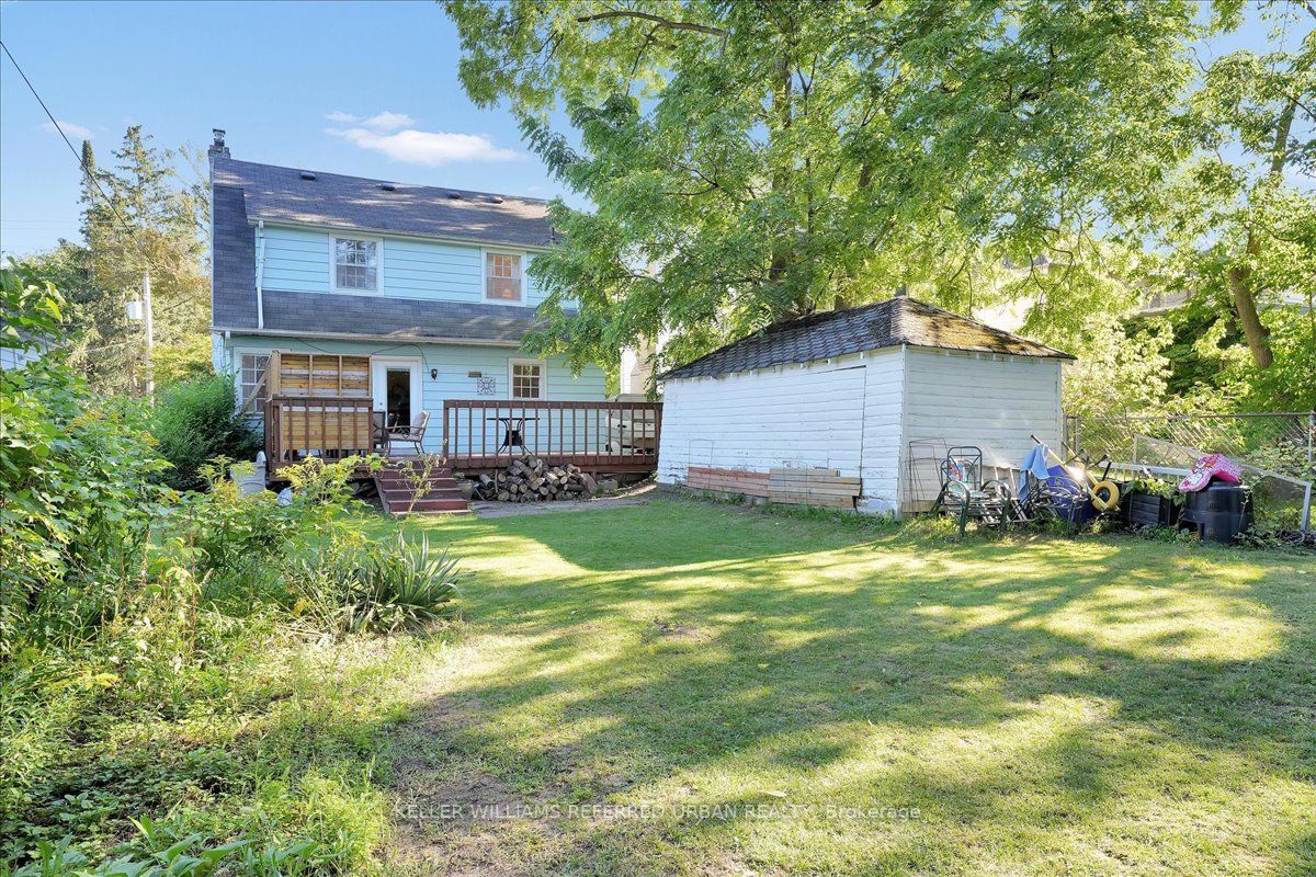 22 Wentworth Avenue