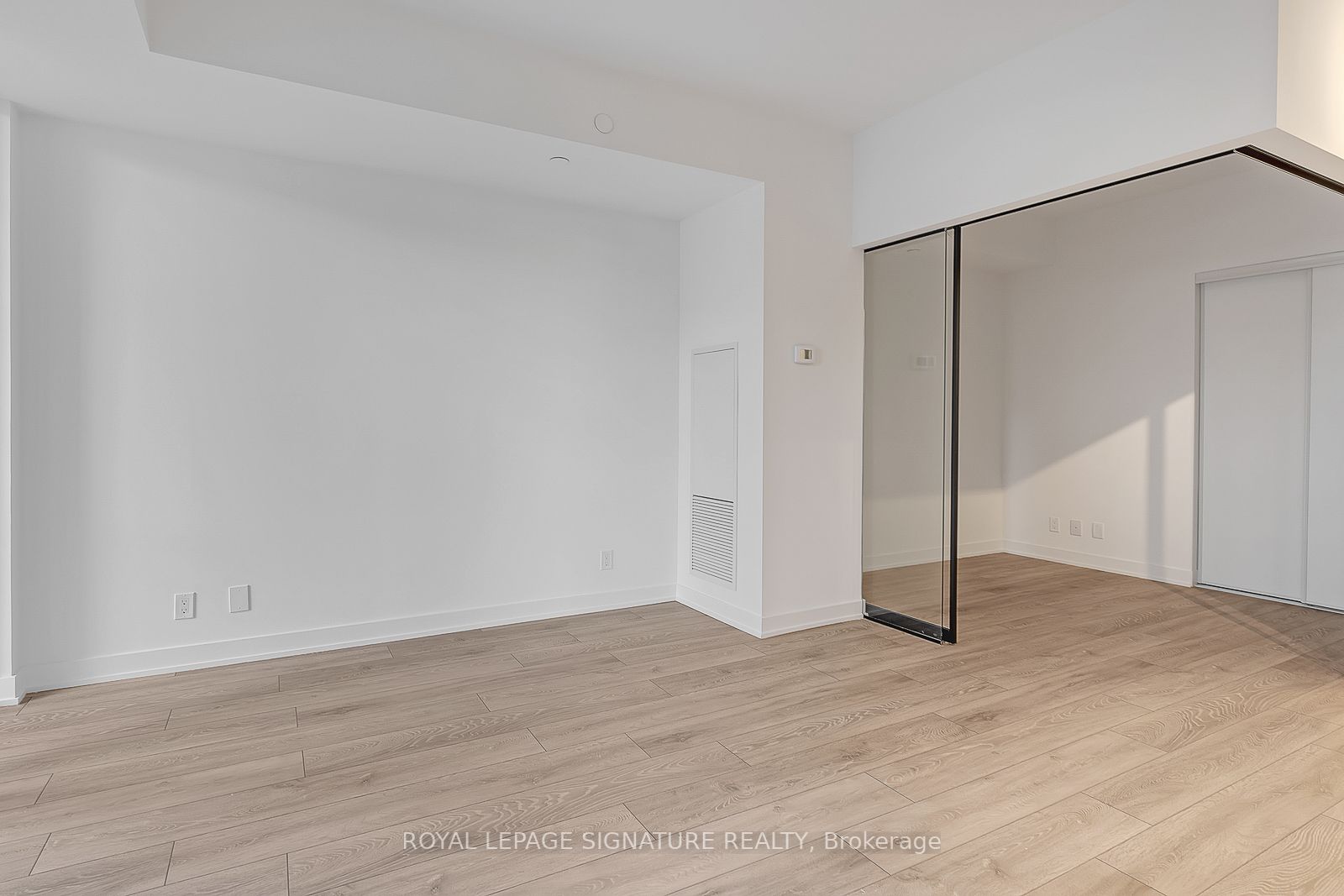 108 Peter Street #1003
