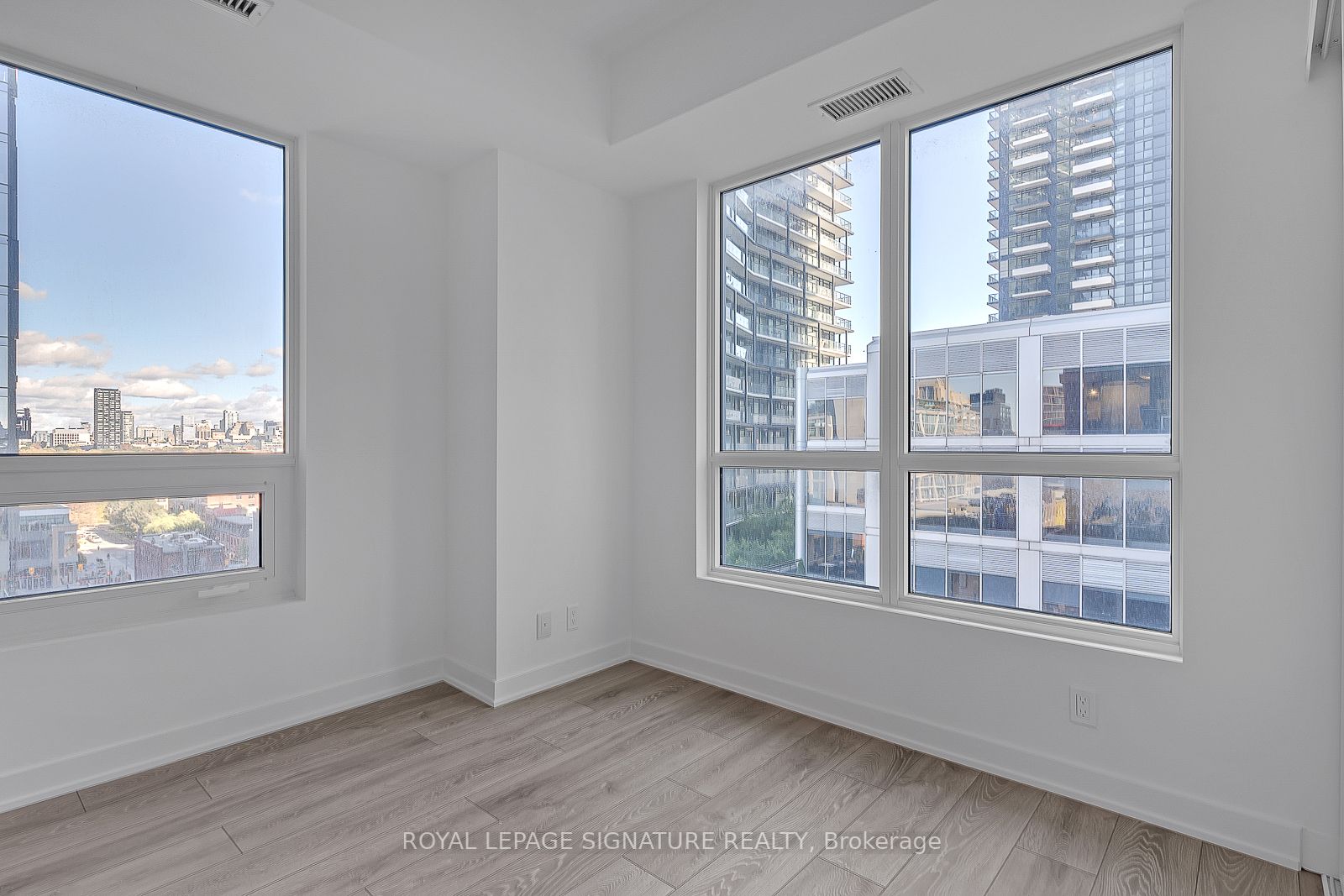 108 Peter Street #1003