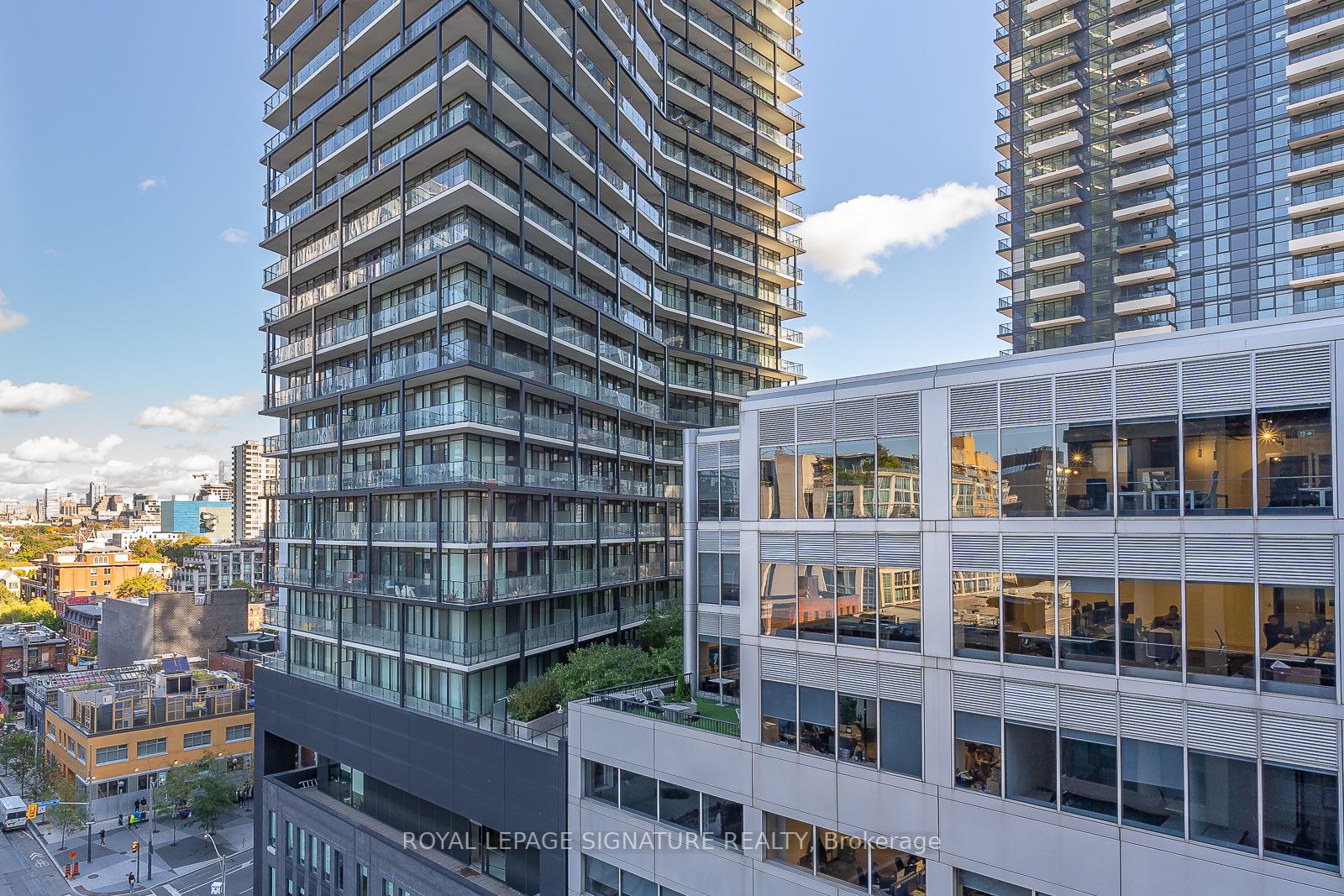 108 Peter Street #1003