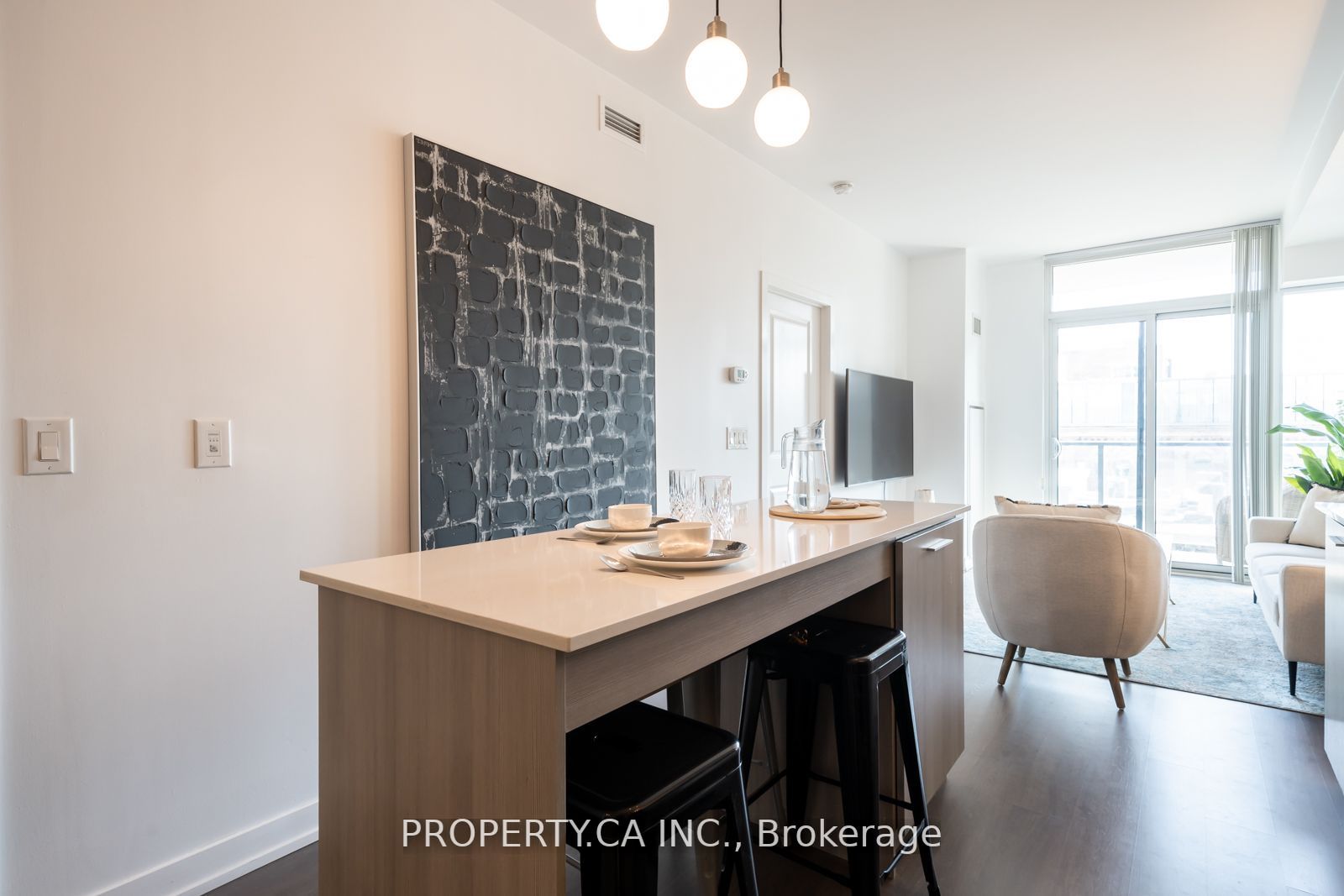 105 George St, #507
