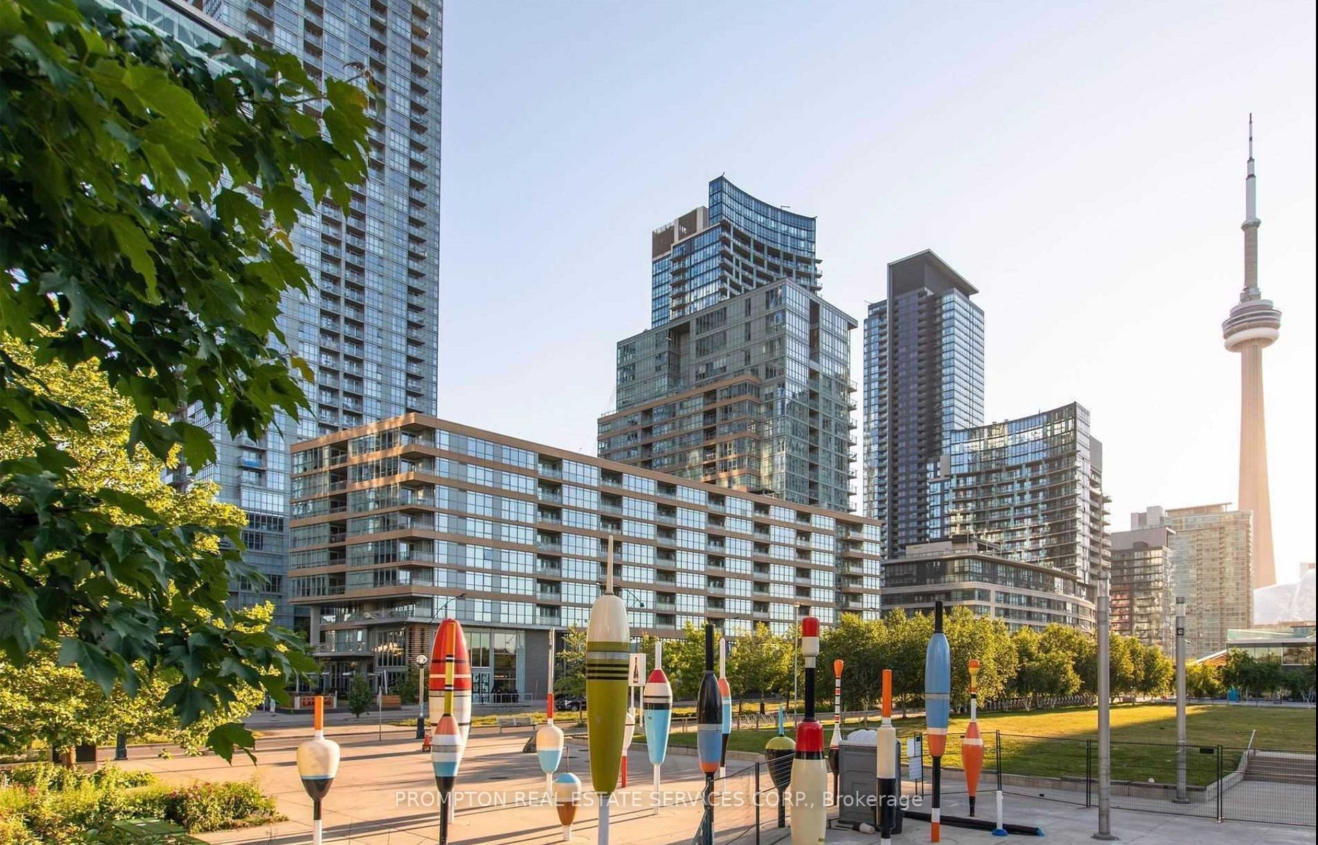 19 Bathurst St, #1602
