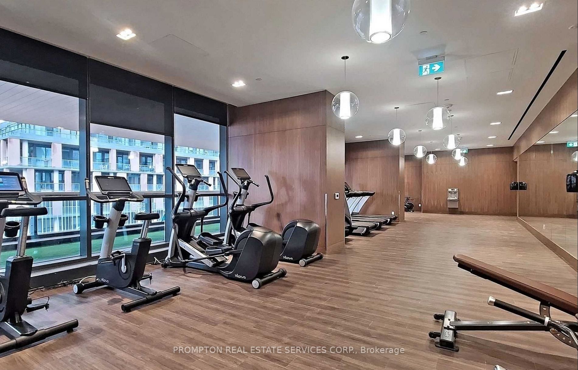 19 Bathurst St, #1602