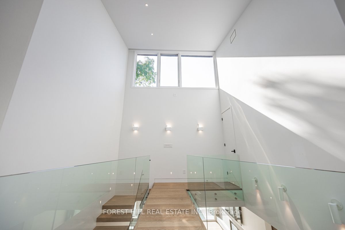 159 Albertus Avenue