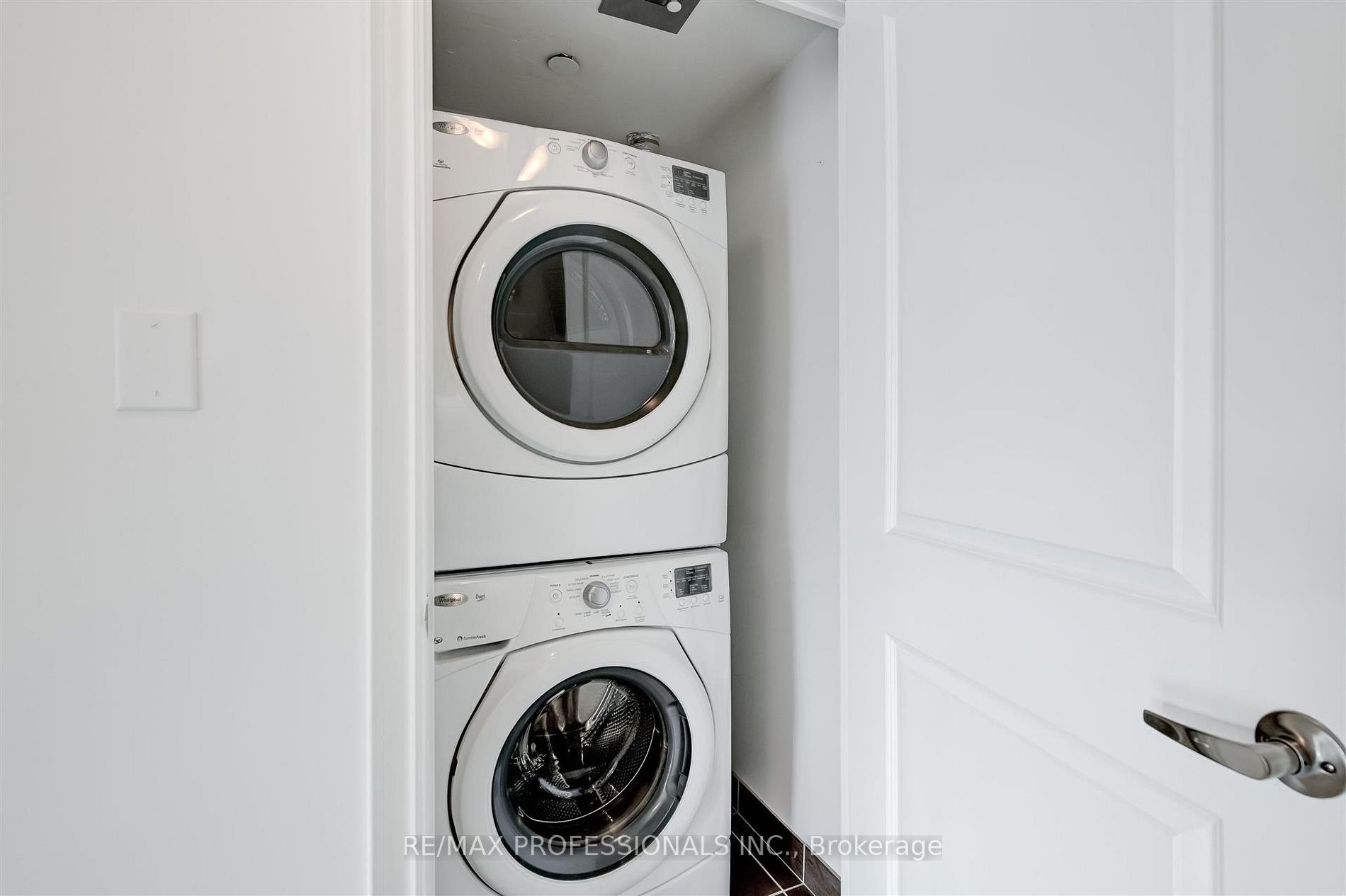 701 Sheppard Ave, #242
