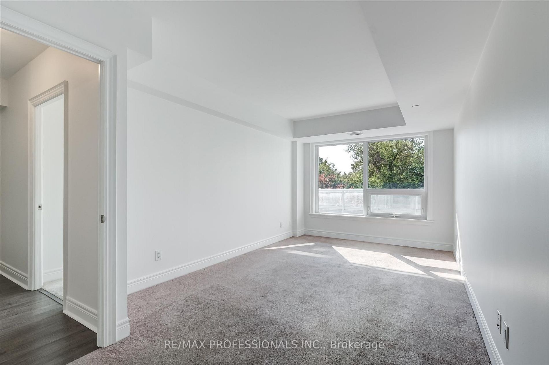 701 Sheppard Ave, #242