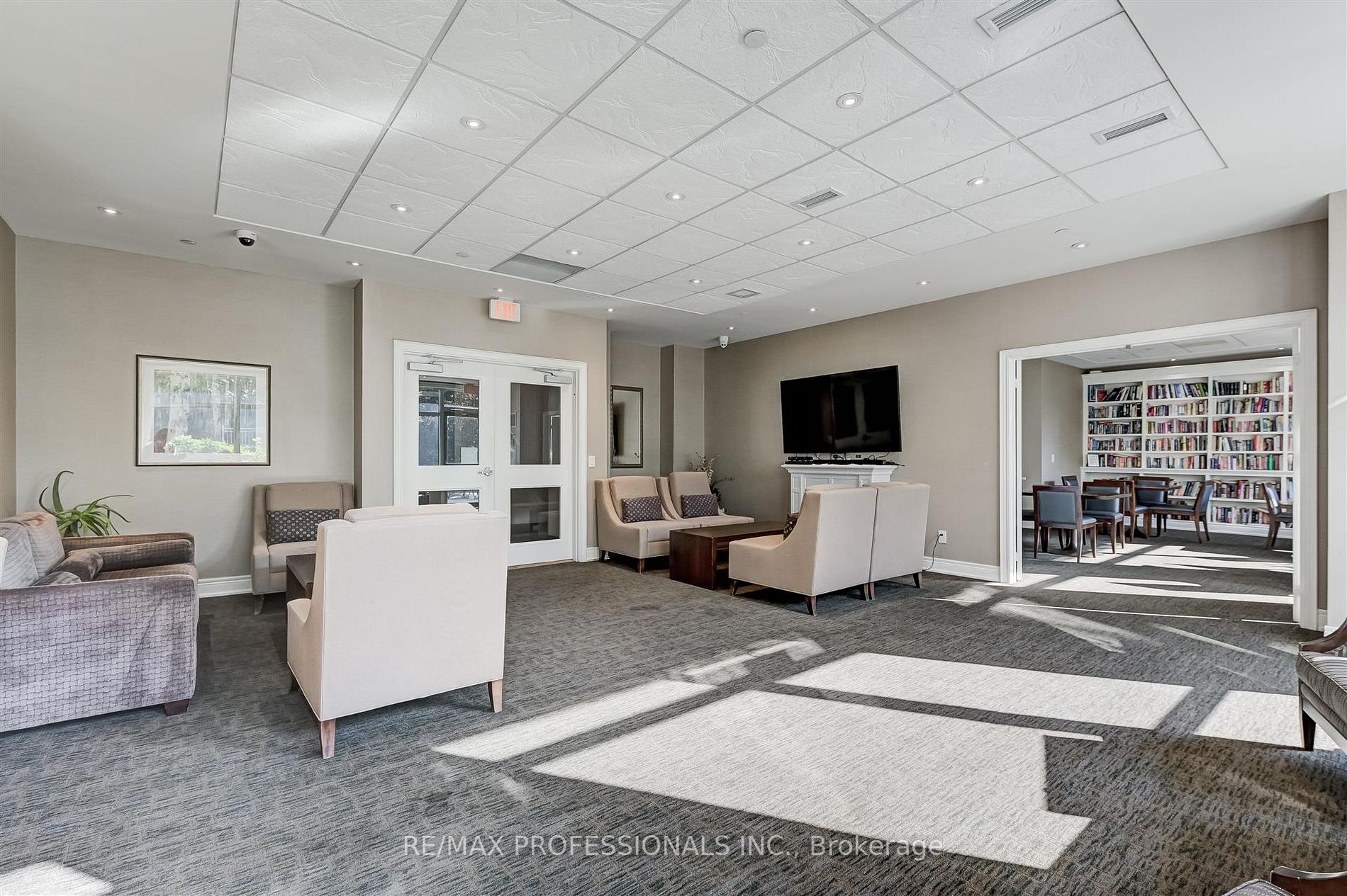 701 Sheppard Ave, #242