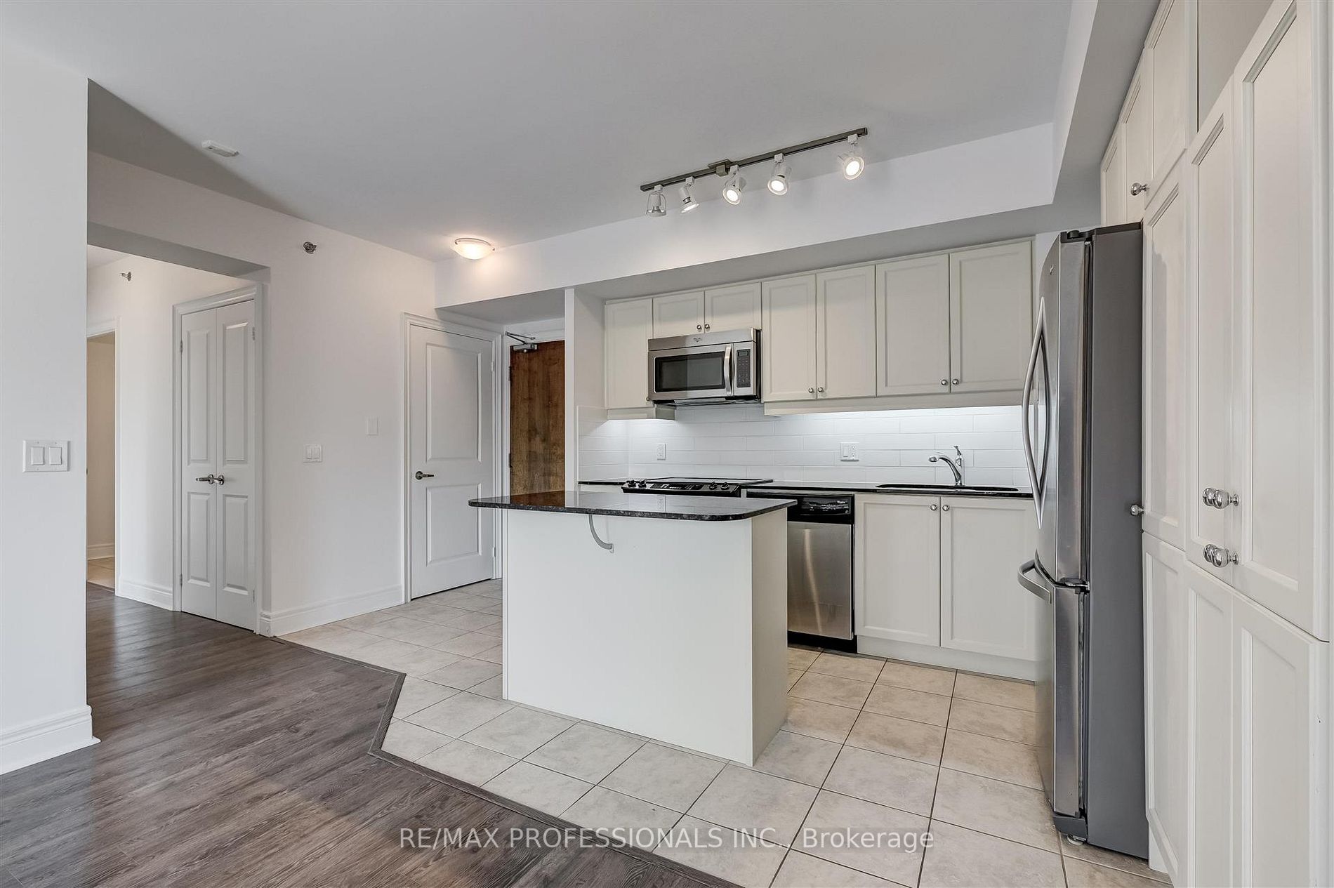 701 Sheppard Ave, #242