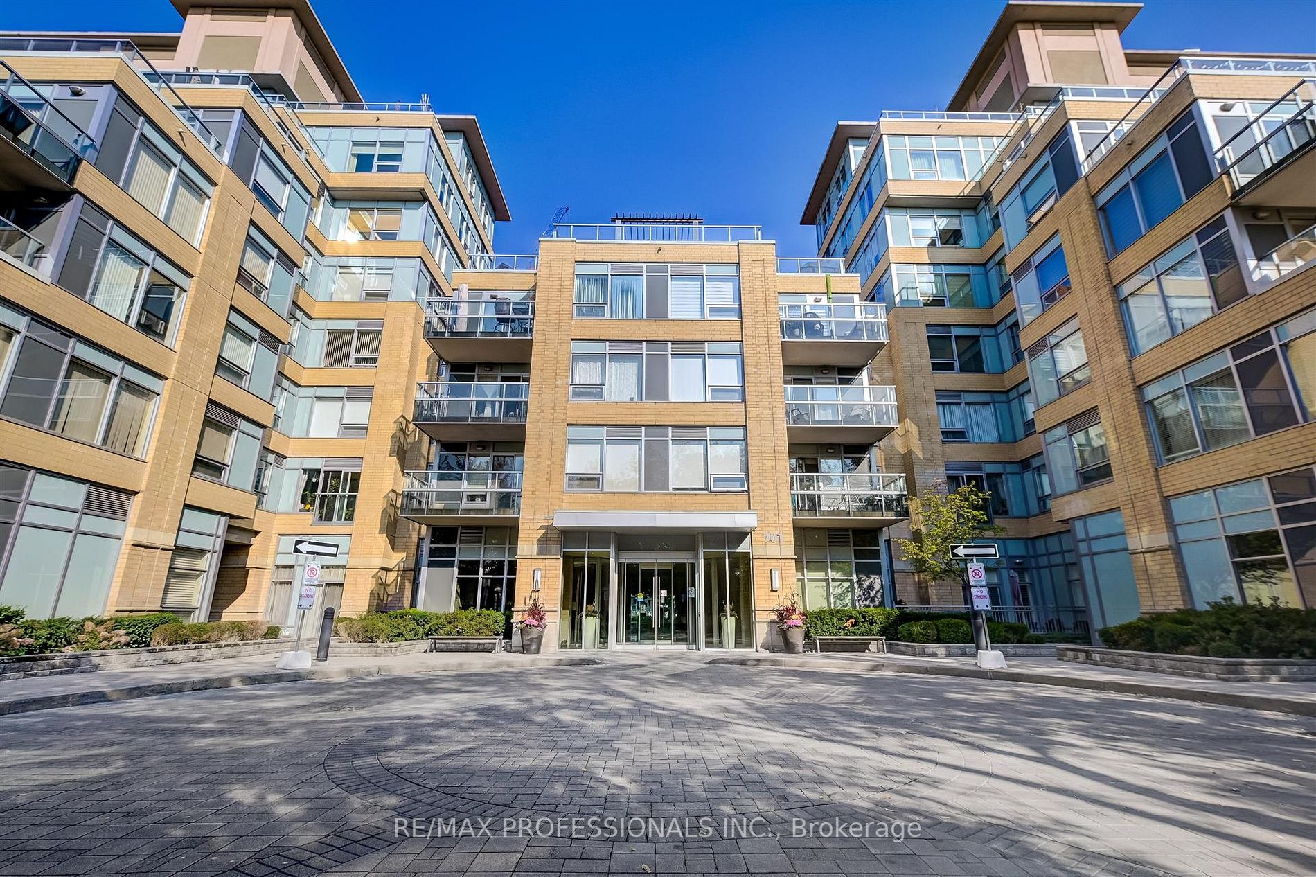 701 Sheppard Ave, #242
