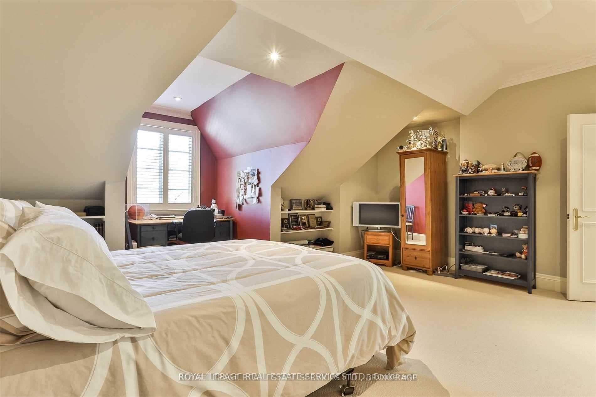 17 Bayview Ridge