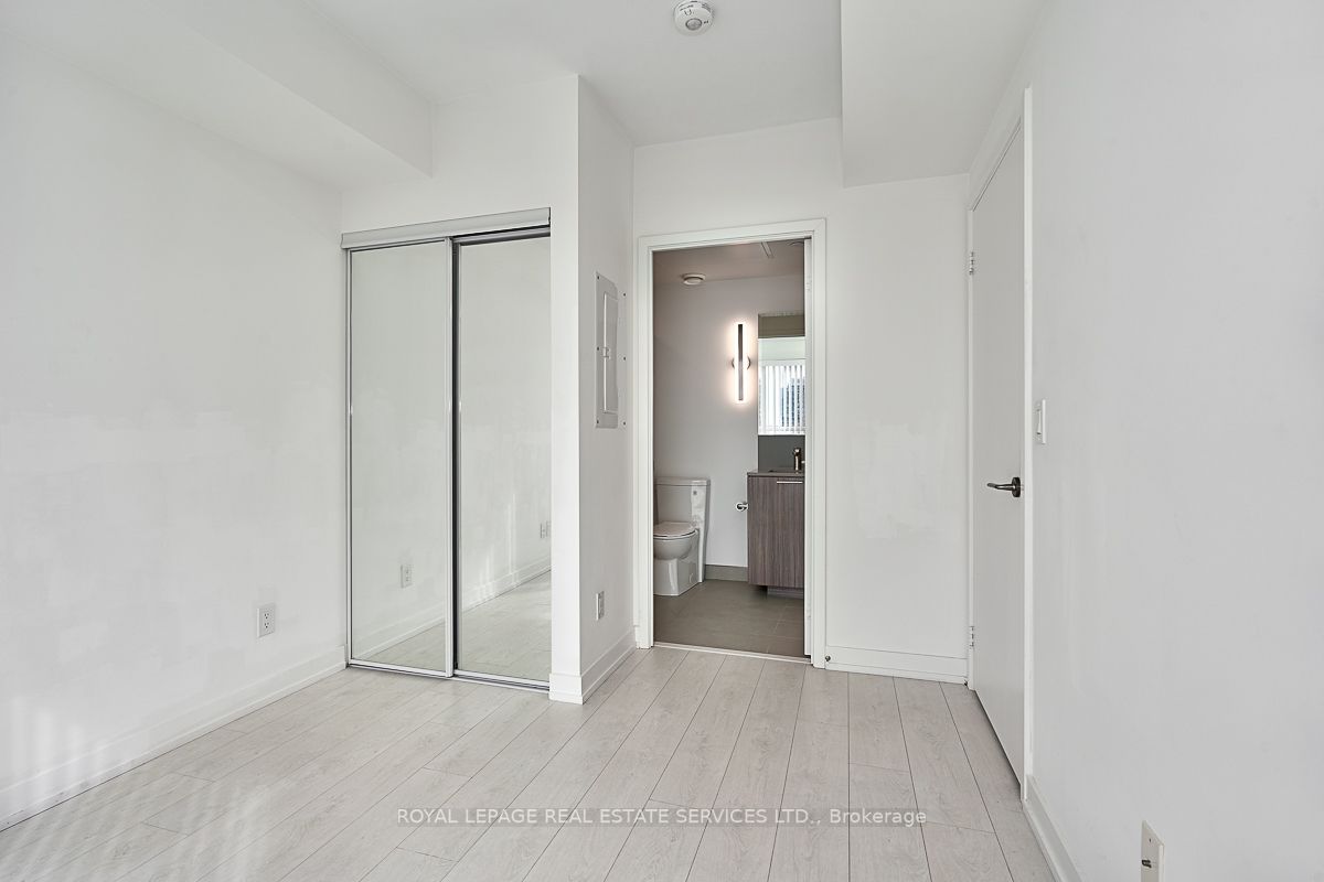 19 Western Battery Rd, #2609