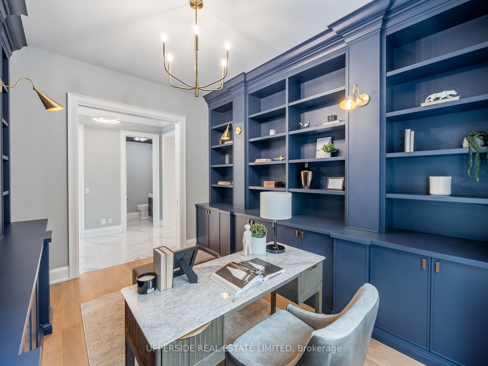 102 Frontenac Ave