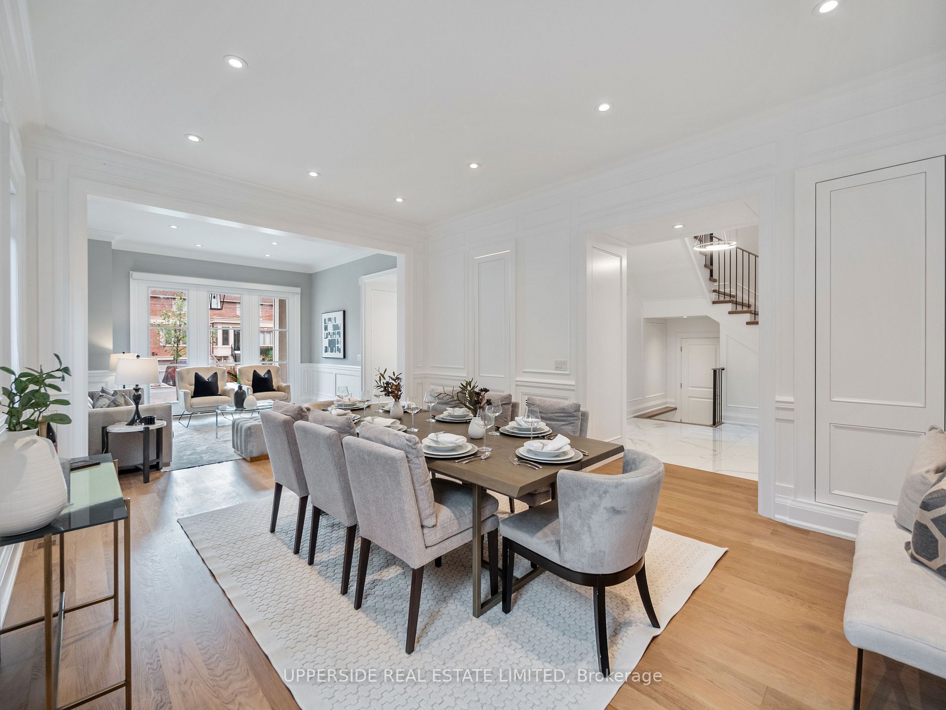 102 Frontenac Ave