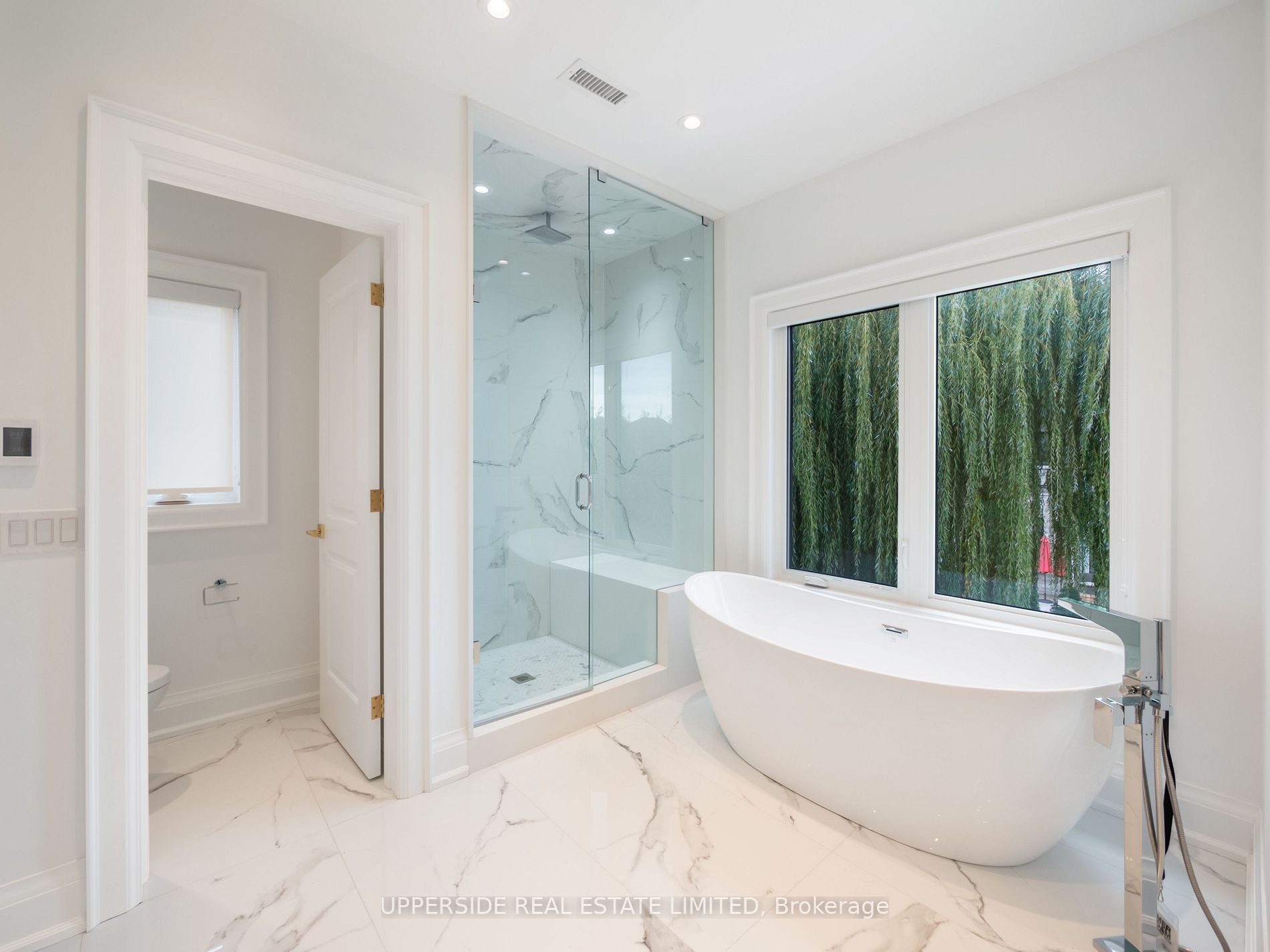 102 Frontenac Ave