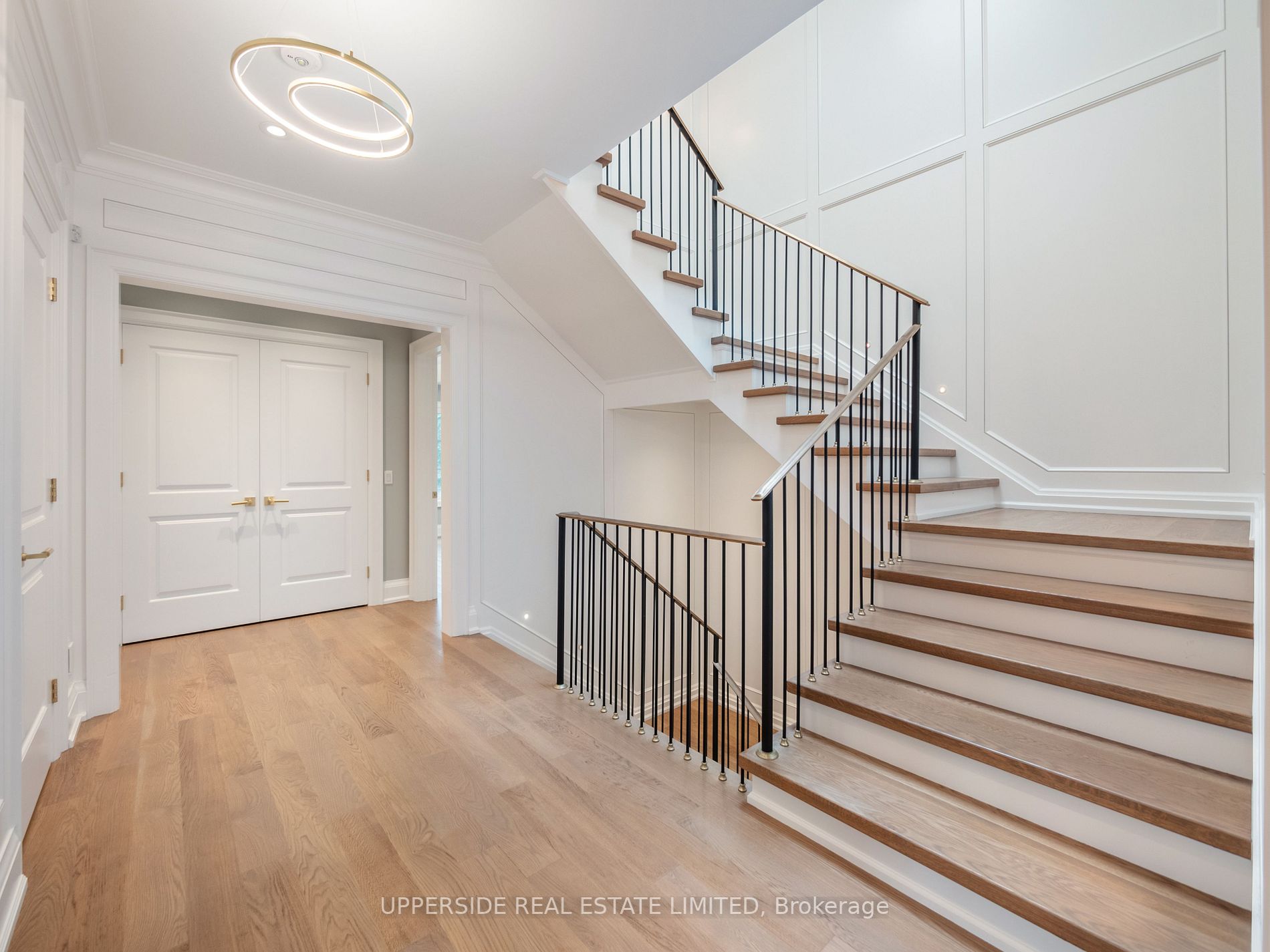 102 Frontenac Ave