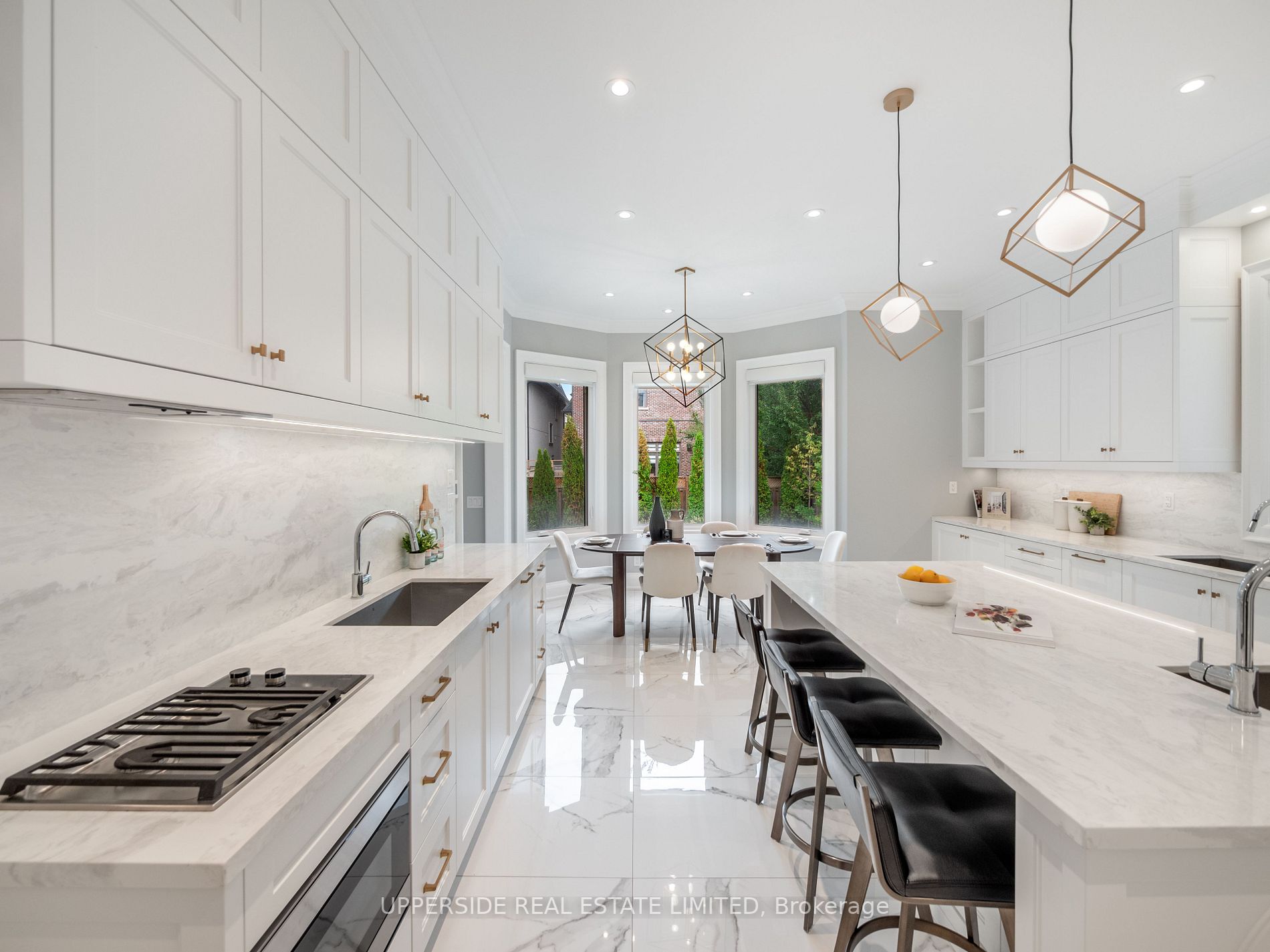 102 Frontenac Ave