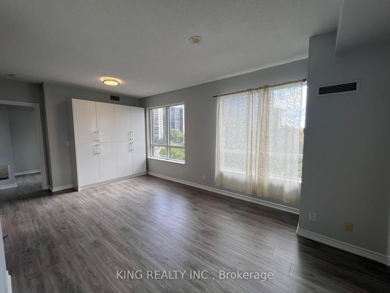 133 Wynford Drive, #603
