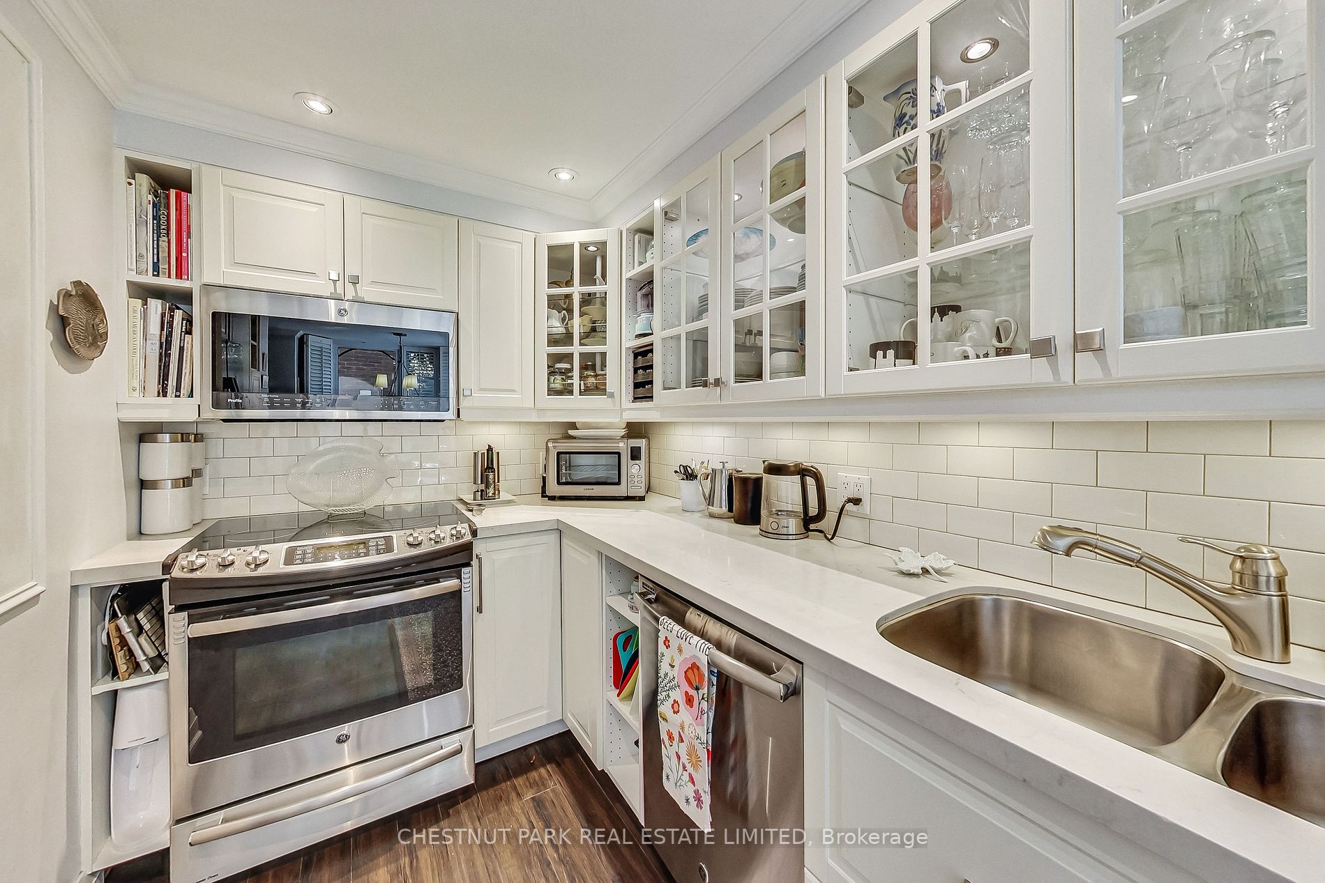 105 Heath St W, #4