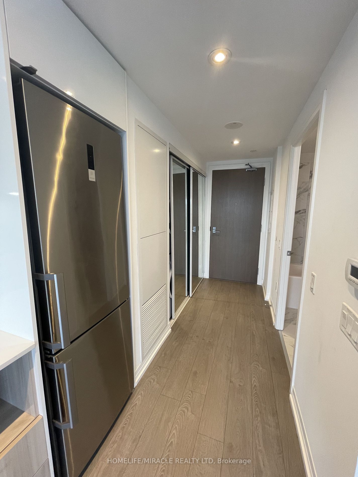 251 Jarvis St, #4711