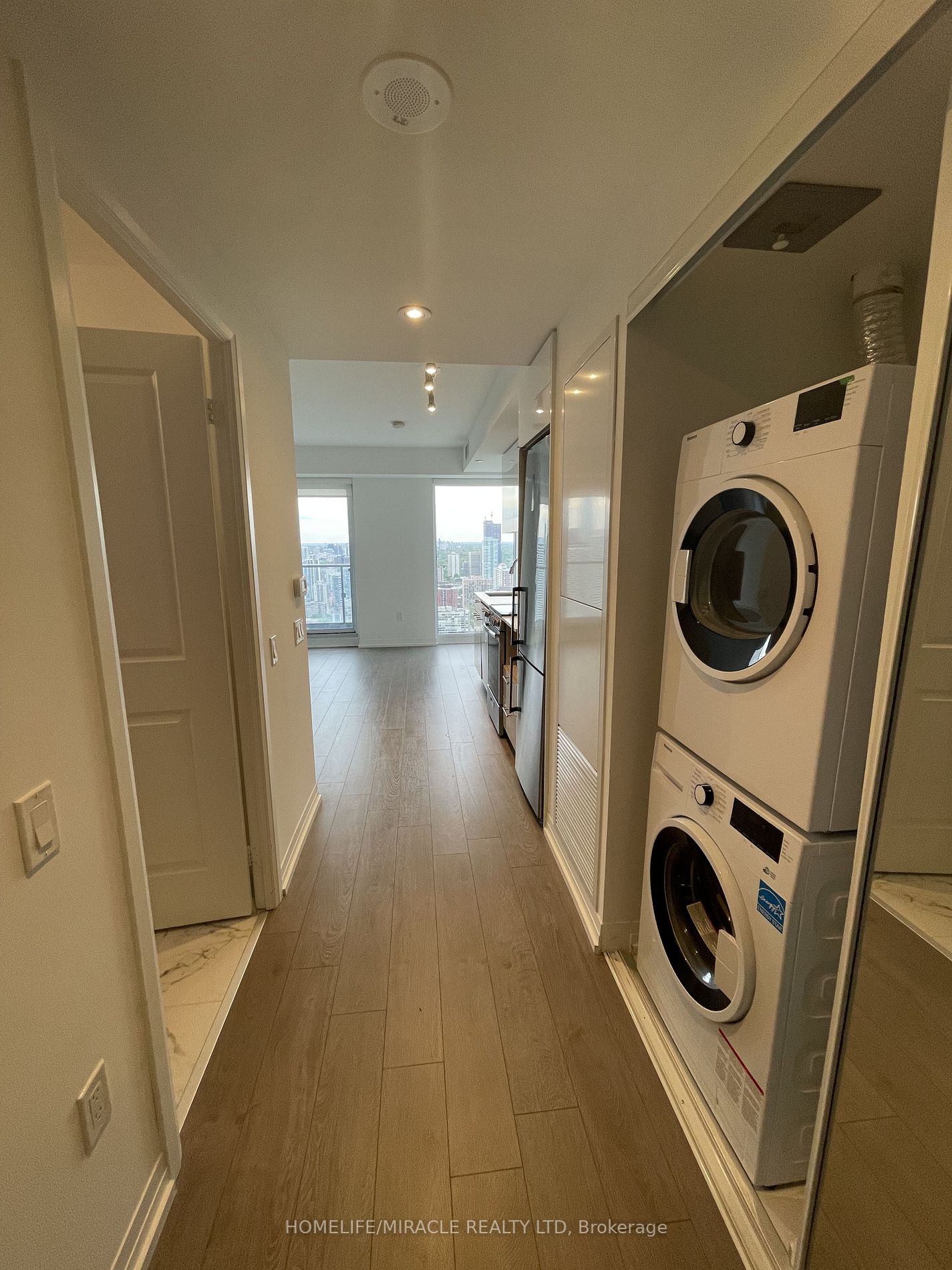 251 Jarvis St, #4711