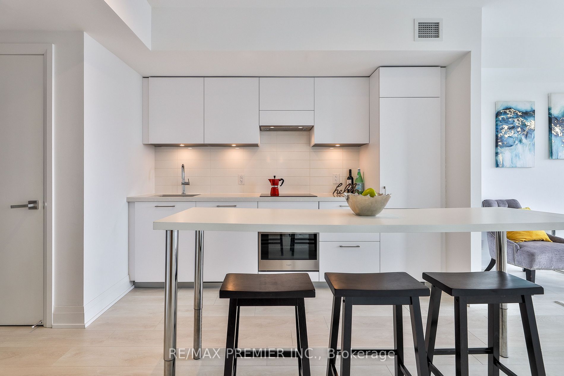 33 Frederick Todd Way, #611