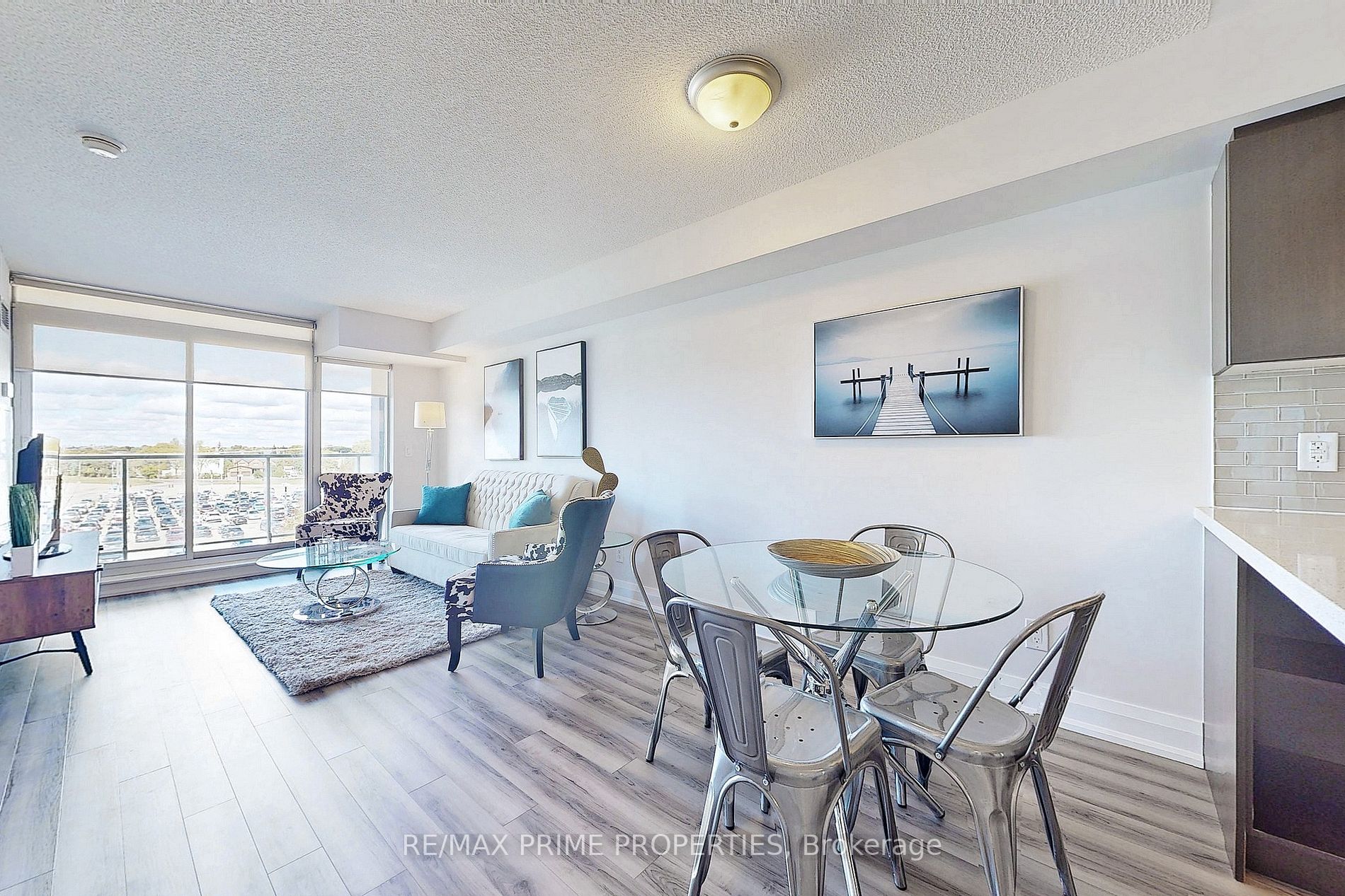 565 Wilson Ave, #W408