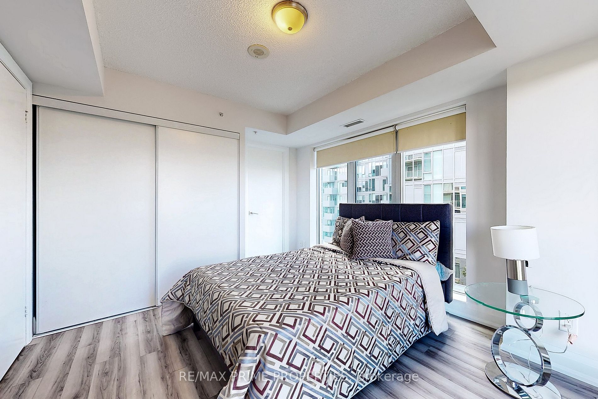 565 Wilson Ave, #W408