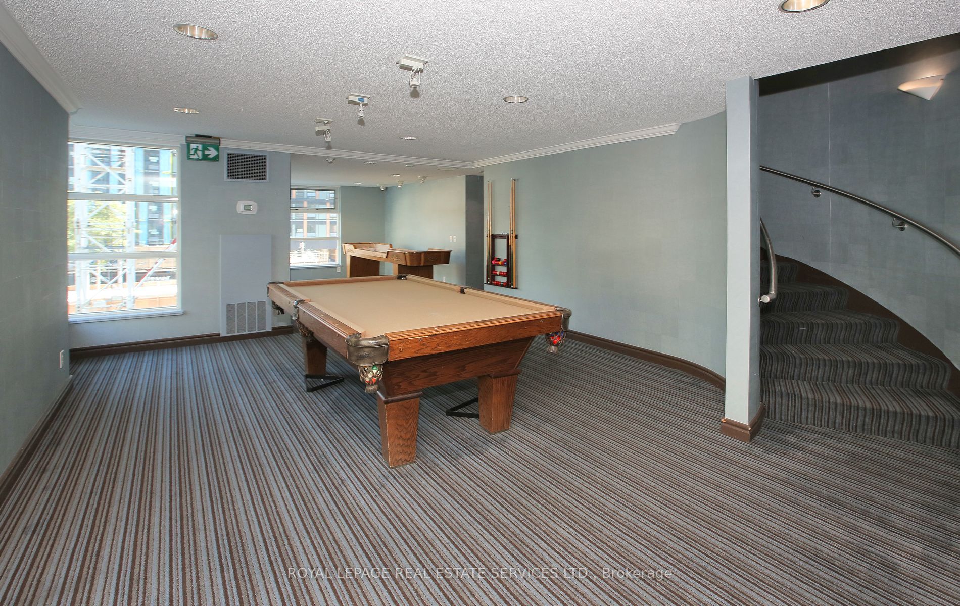 50 Lombard St, #2302