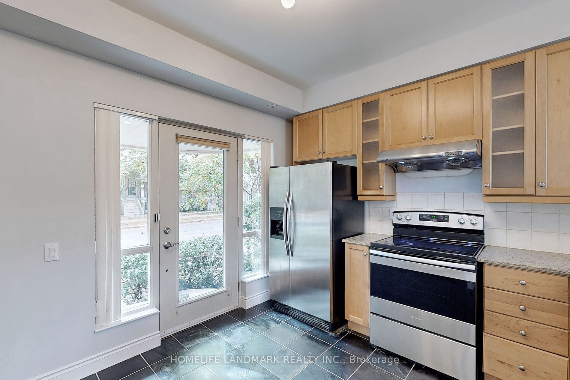 60 Byng Avenue, #TH2