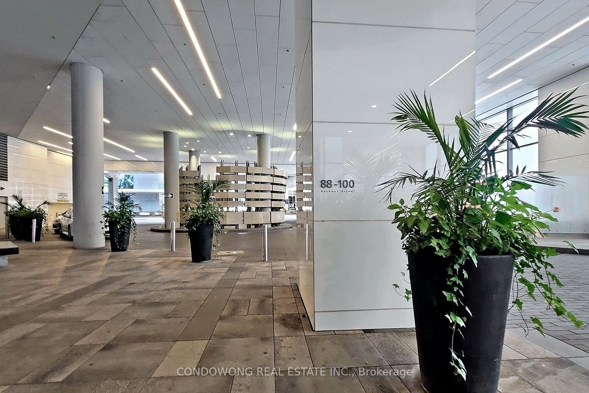 100 Harbour St, #1703