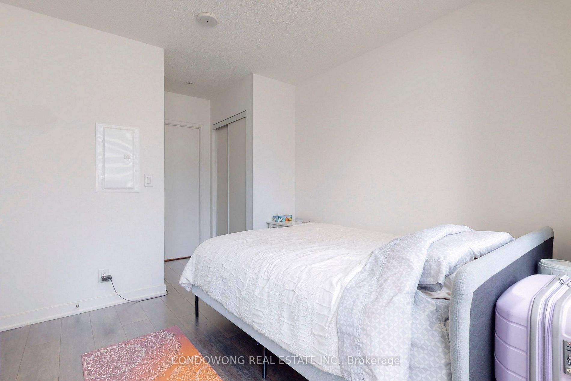 100 Harbour St, #1703