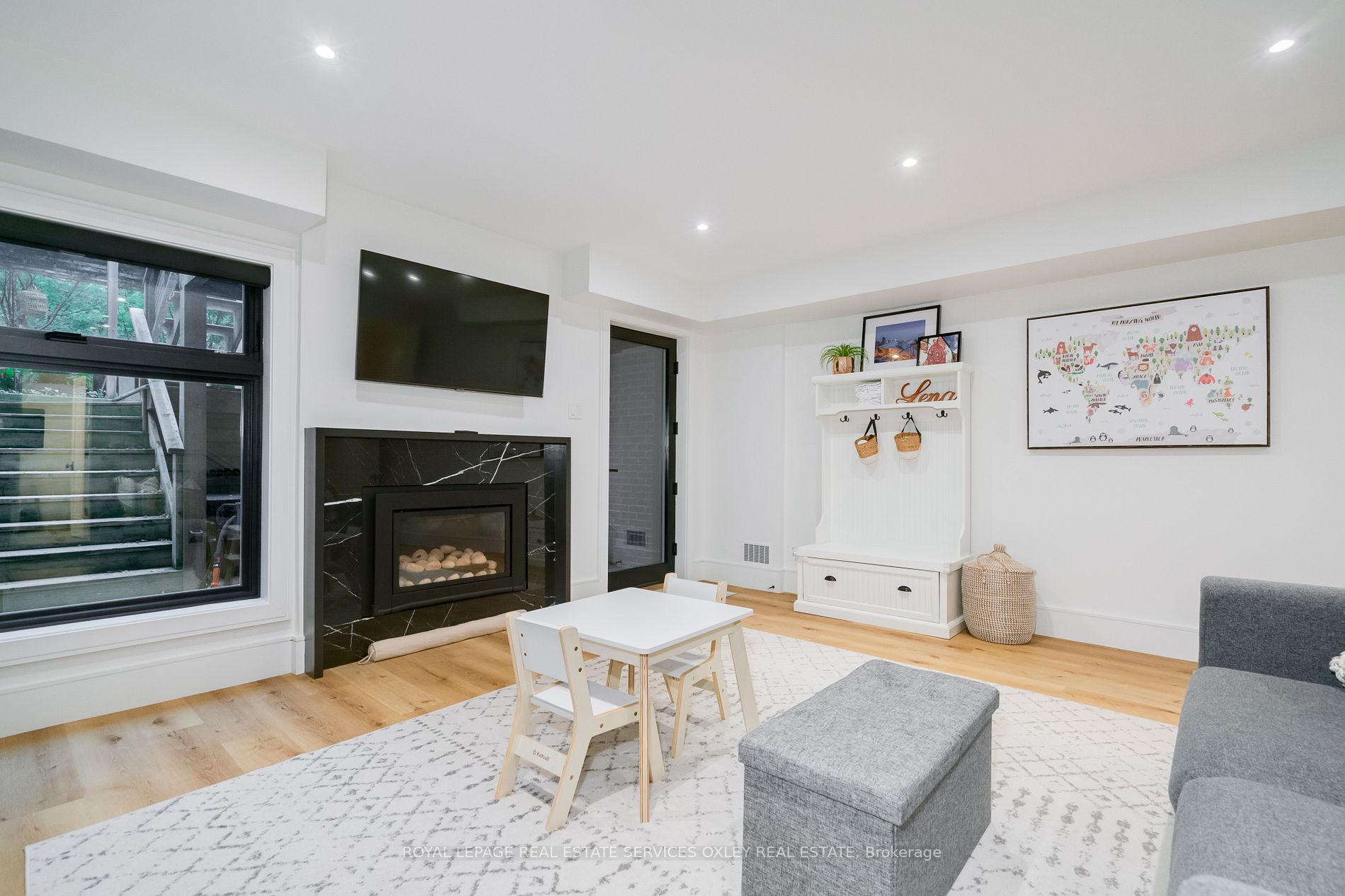 25 Summerhill Ave
