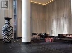 42 Charles St E, #809