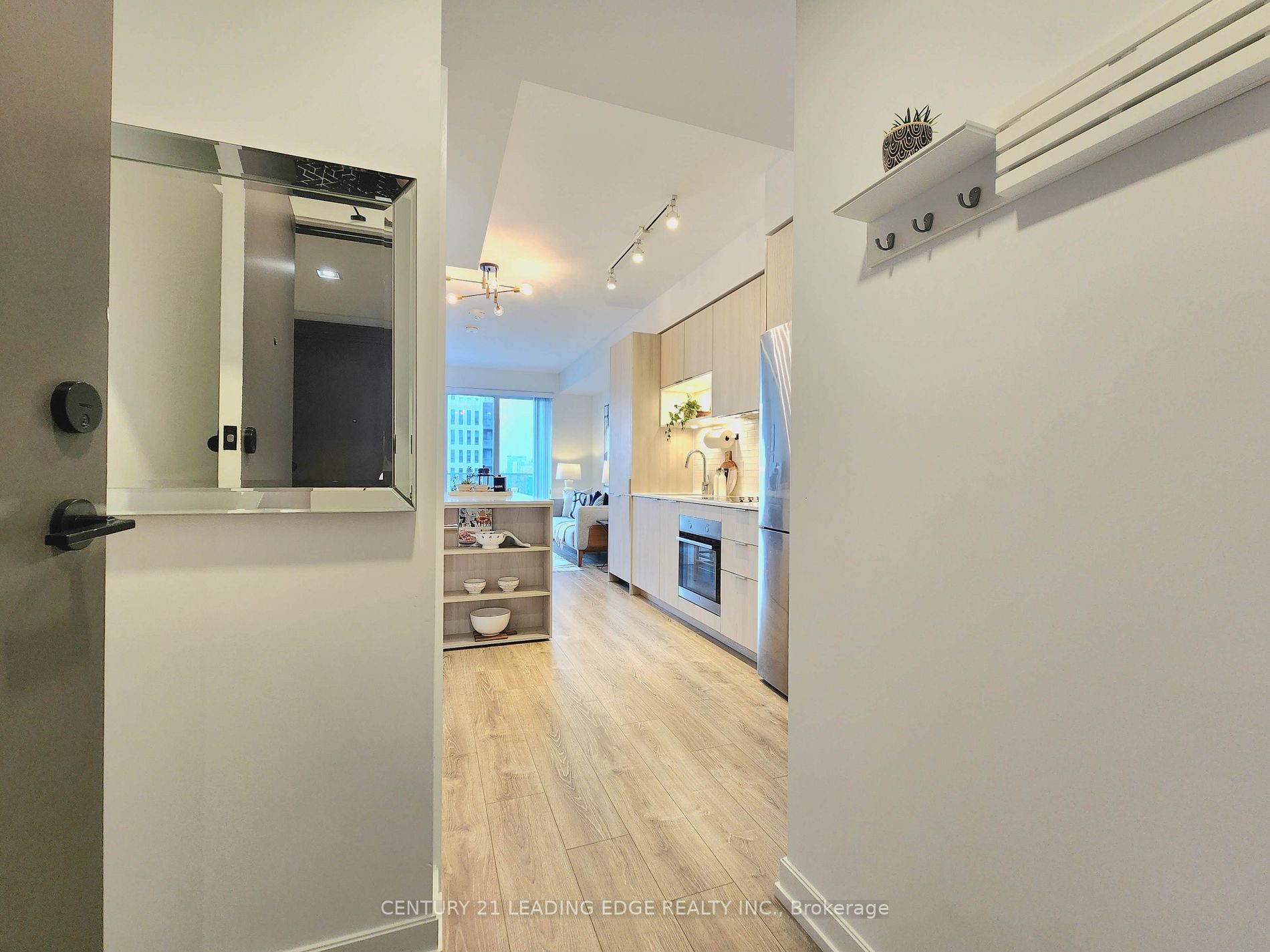 20 Tubman Ave, #2101