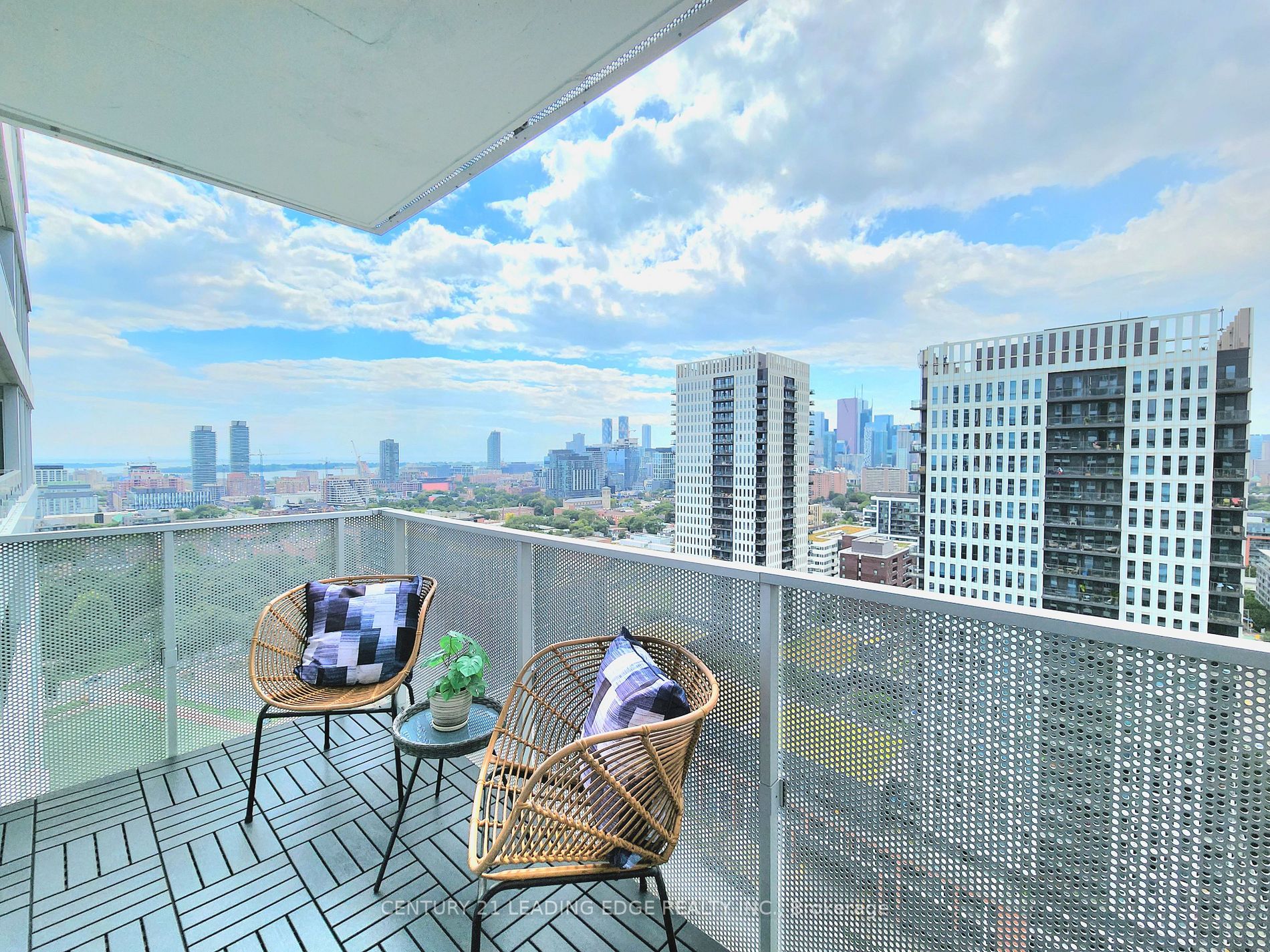 20 Tubman Ave, #2101