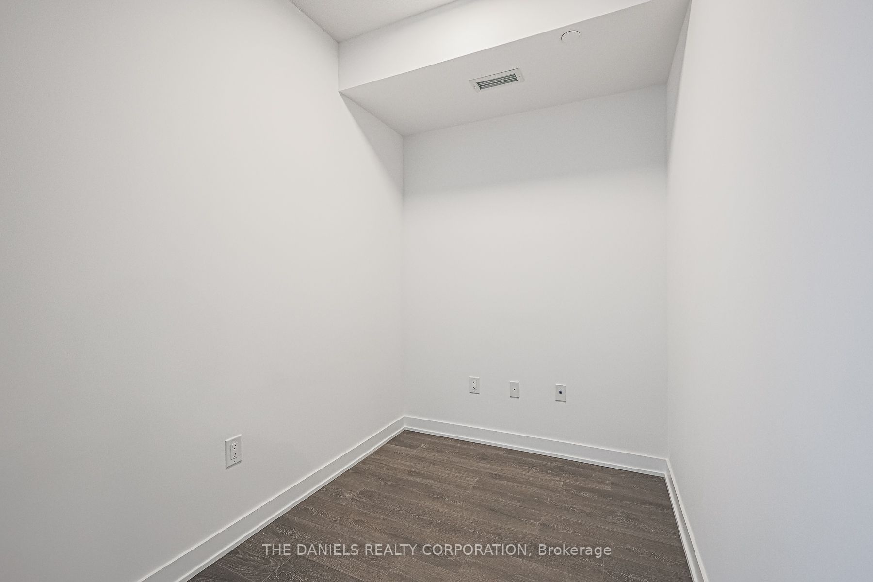 35 Tubman Ave Ave, #616