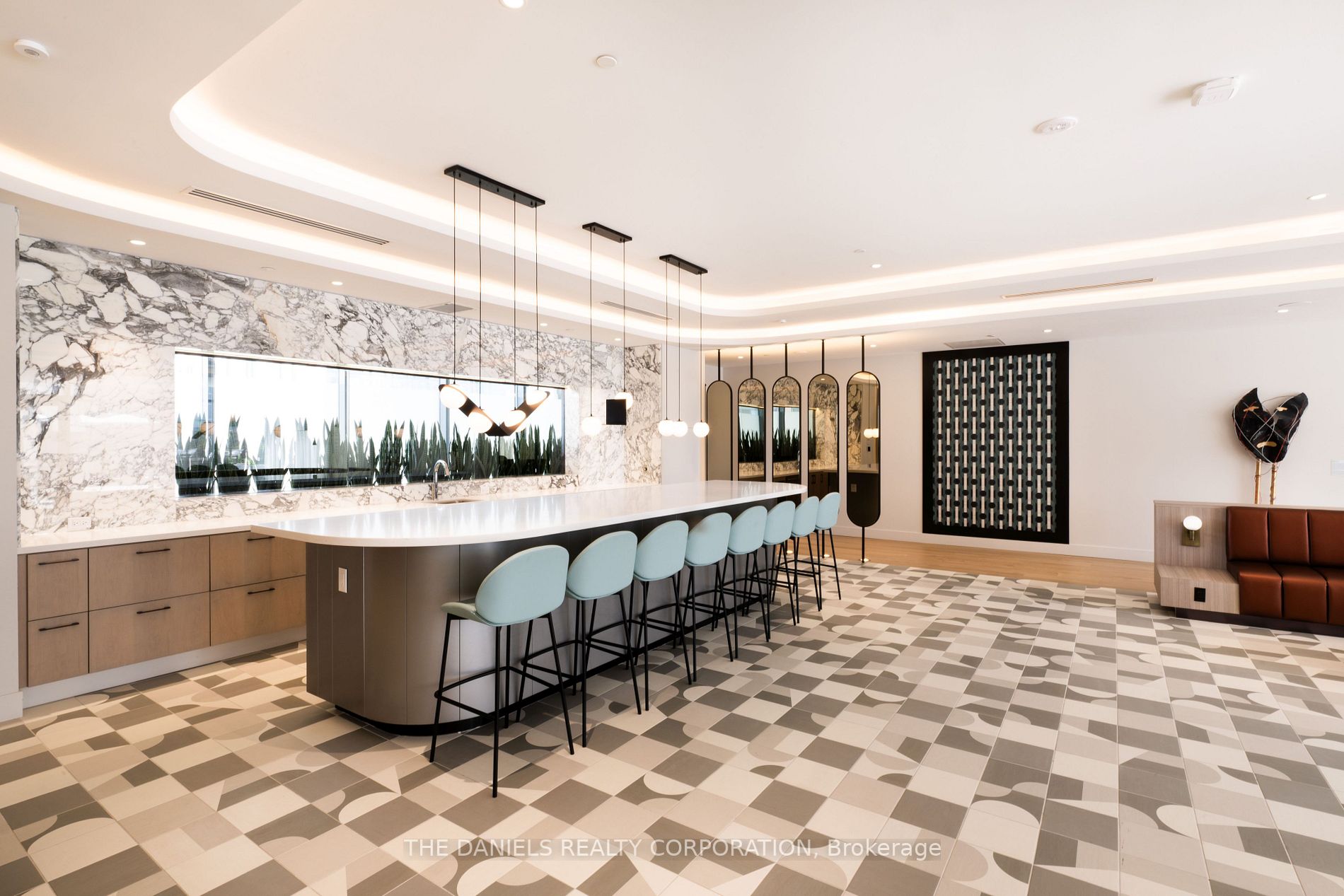 35 Tubman Ave Ave, #616