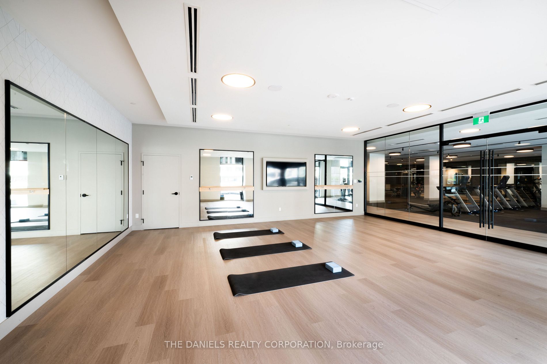 35 Tubman Ave Ave, #616